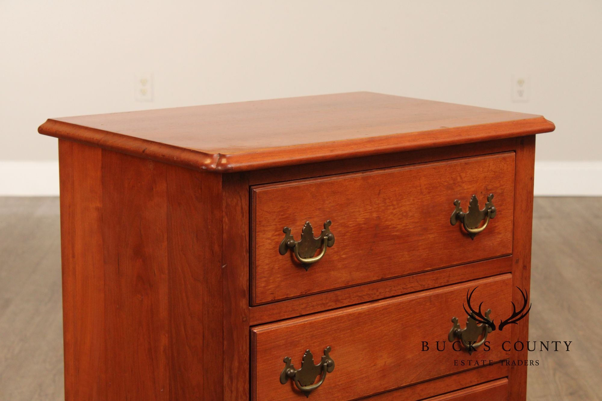 Virginia Craftsmen Reproductions Pair of Cherry Side Chests