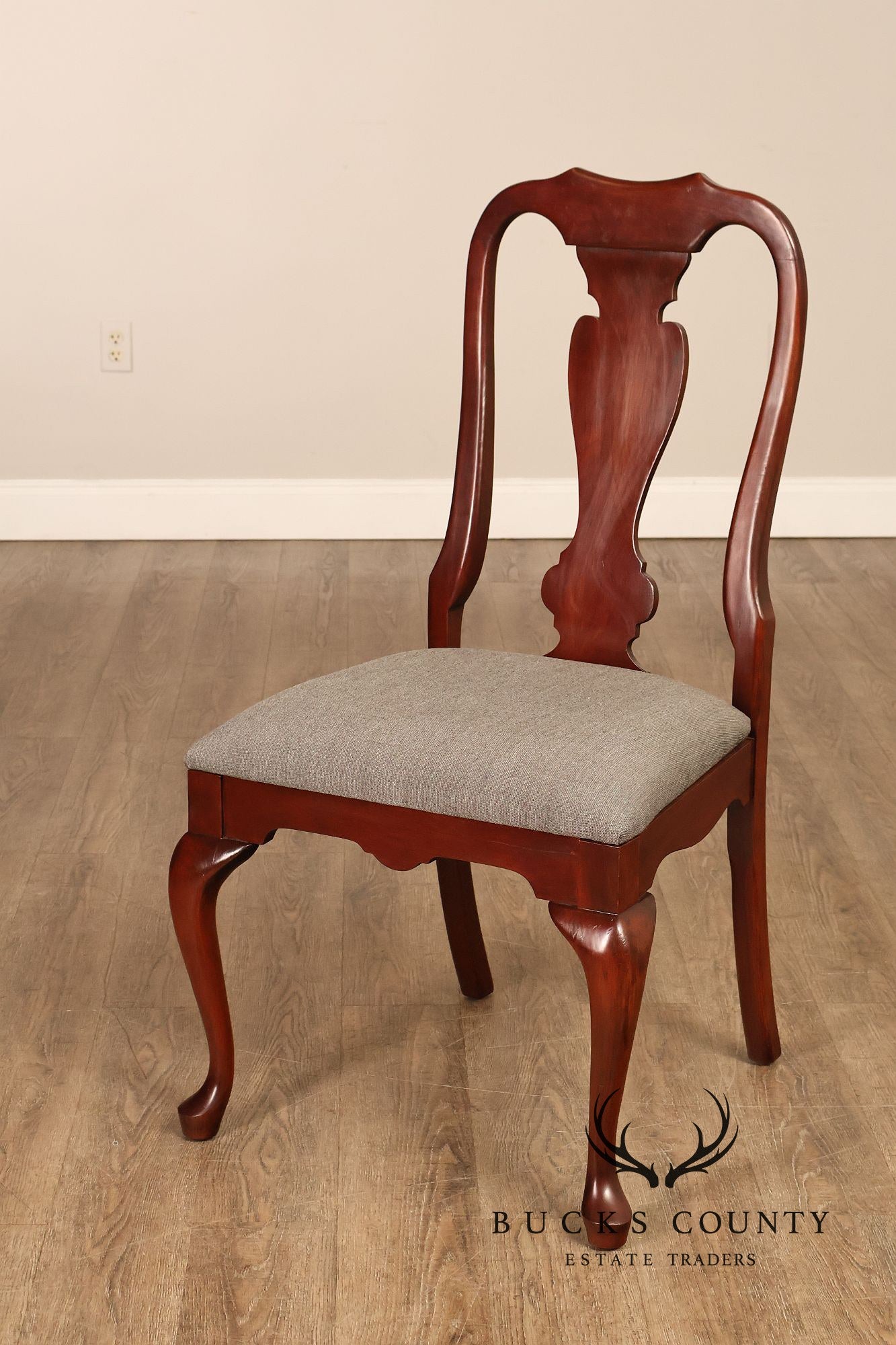 Queen Anne Style Set Of Four Cherry Side Dining Chairs