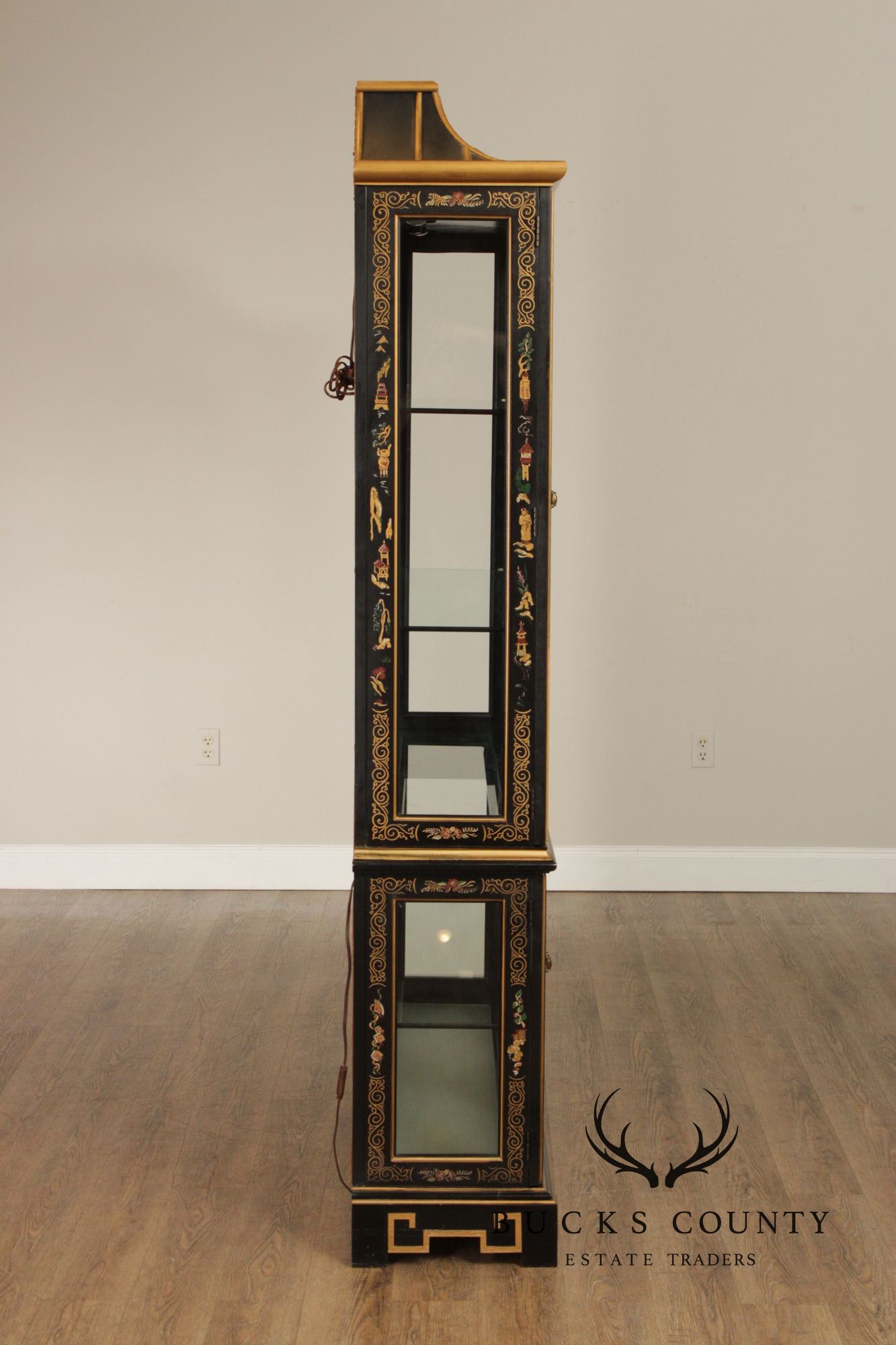 PULASKI FURNITURE CHINOISERIE PAGODA DISPLAY CABINET