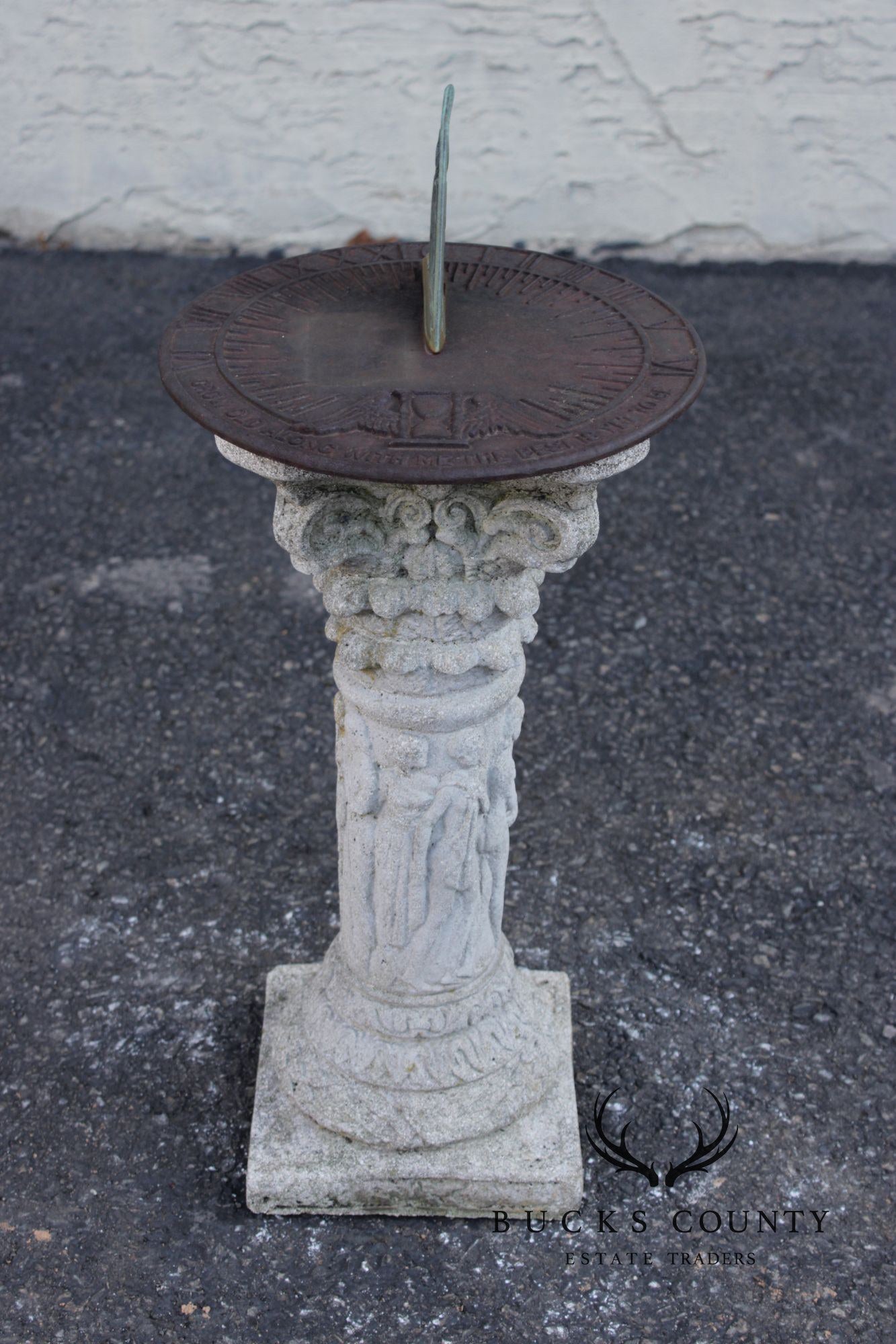 Virginial Metalcrafters Roman Style Outdoor Garden Sundial