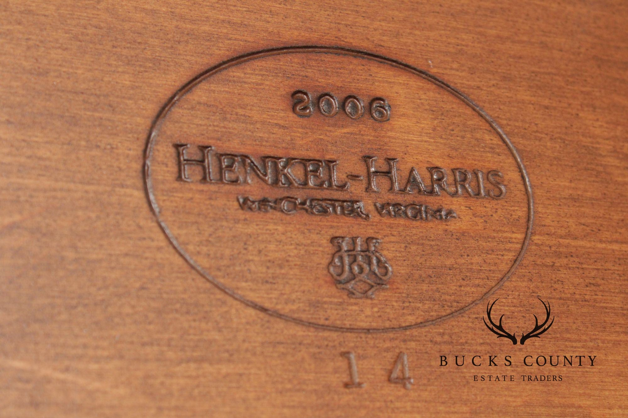 Henkel Harris Georgian Style Pair of Mahogany Display Case Cabinets