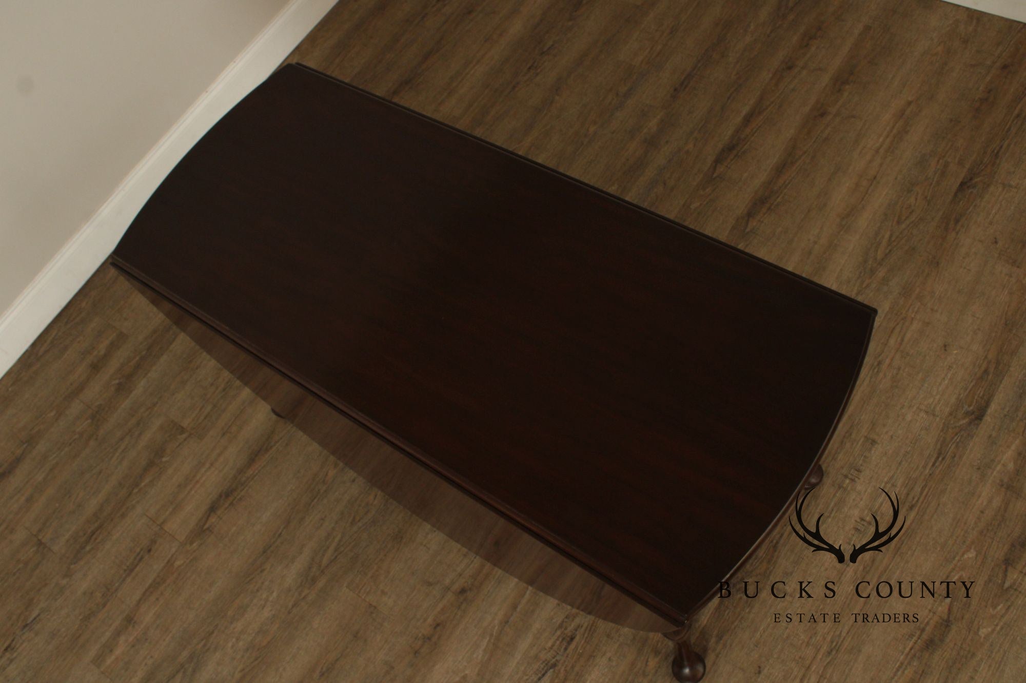Kittinger Colonial Williamsburg Mahogany Drop Leaf Dining Table