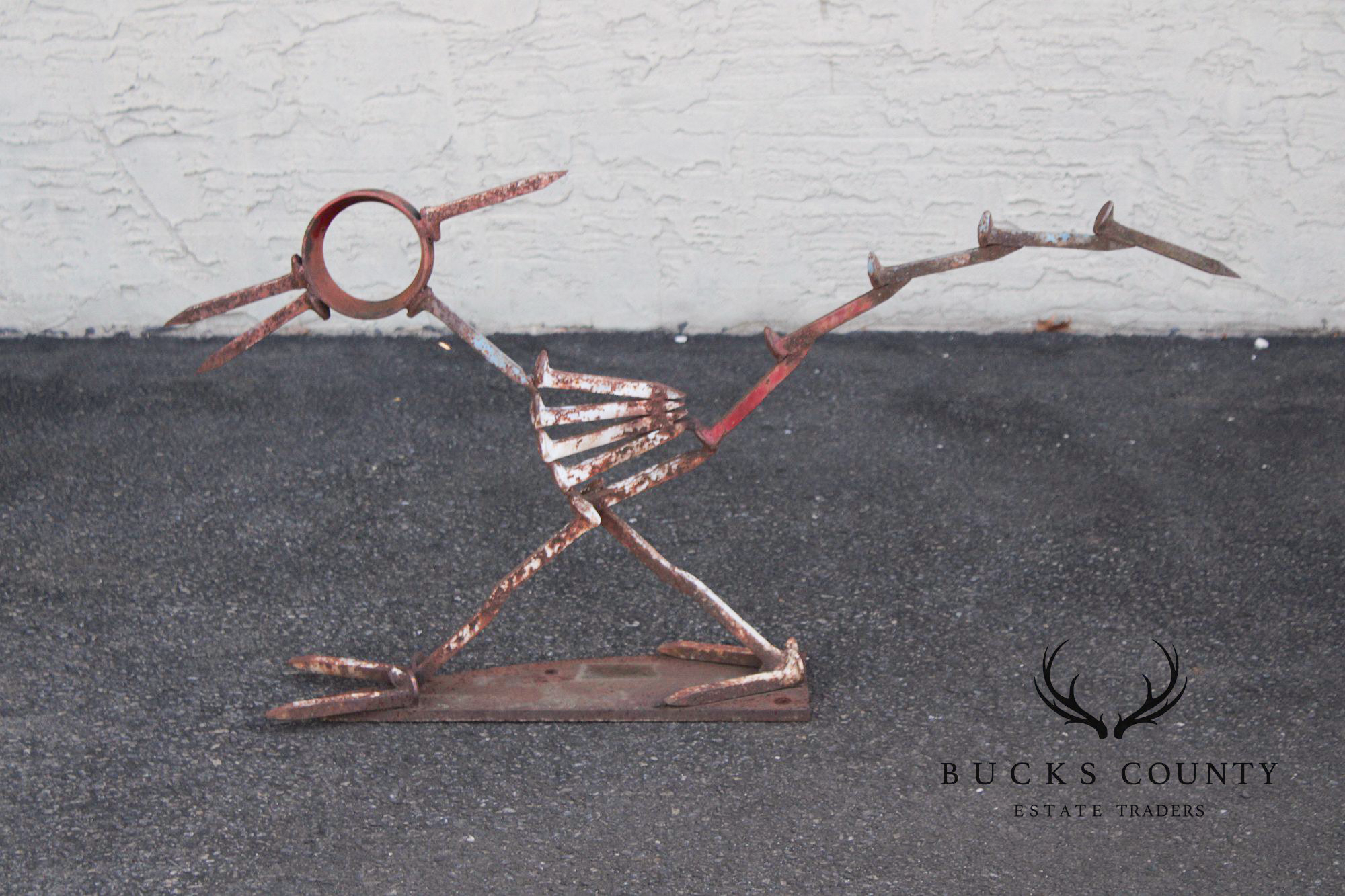 Industrial Metal Road Runner Sculpture Garden Statue