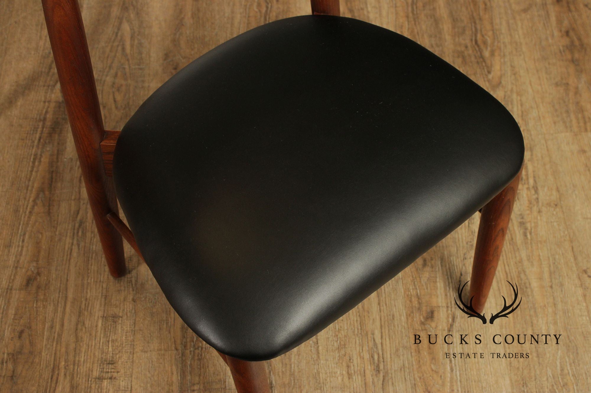 Stanley Furniture Mid Century Modern Walnut Set Of Six Dining Chairs