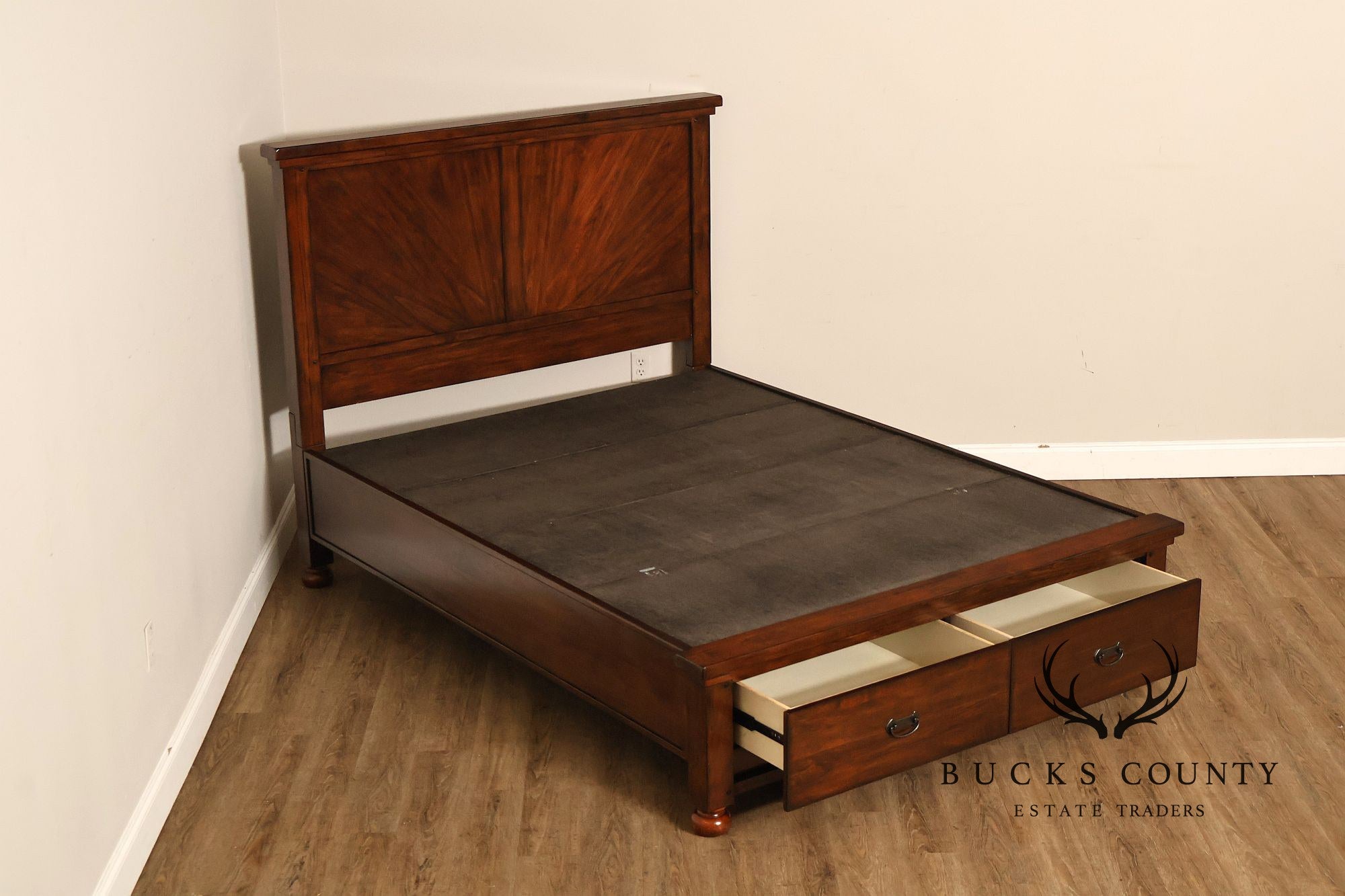 Furniture Values International Bradford Queen Storage Bed
