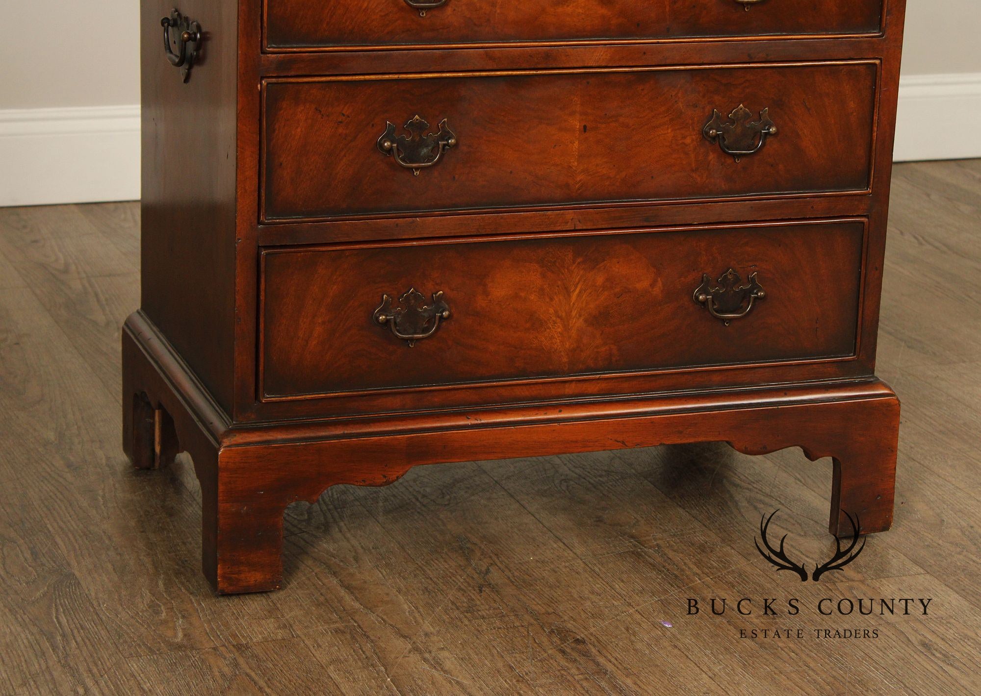 Georgian Style Mahogany Bachelor's Chest