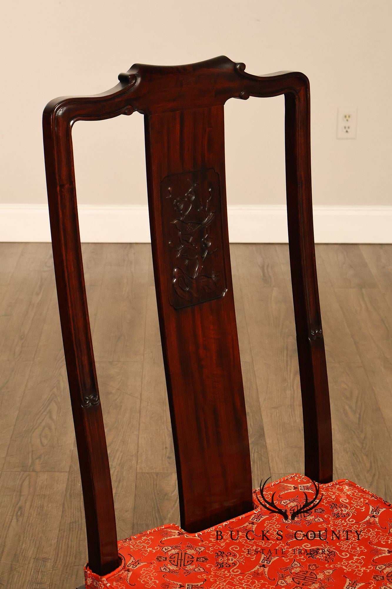 Chinese Style Set Of Eight Rosewood Dining Chairs With Carved Splats