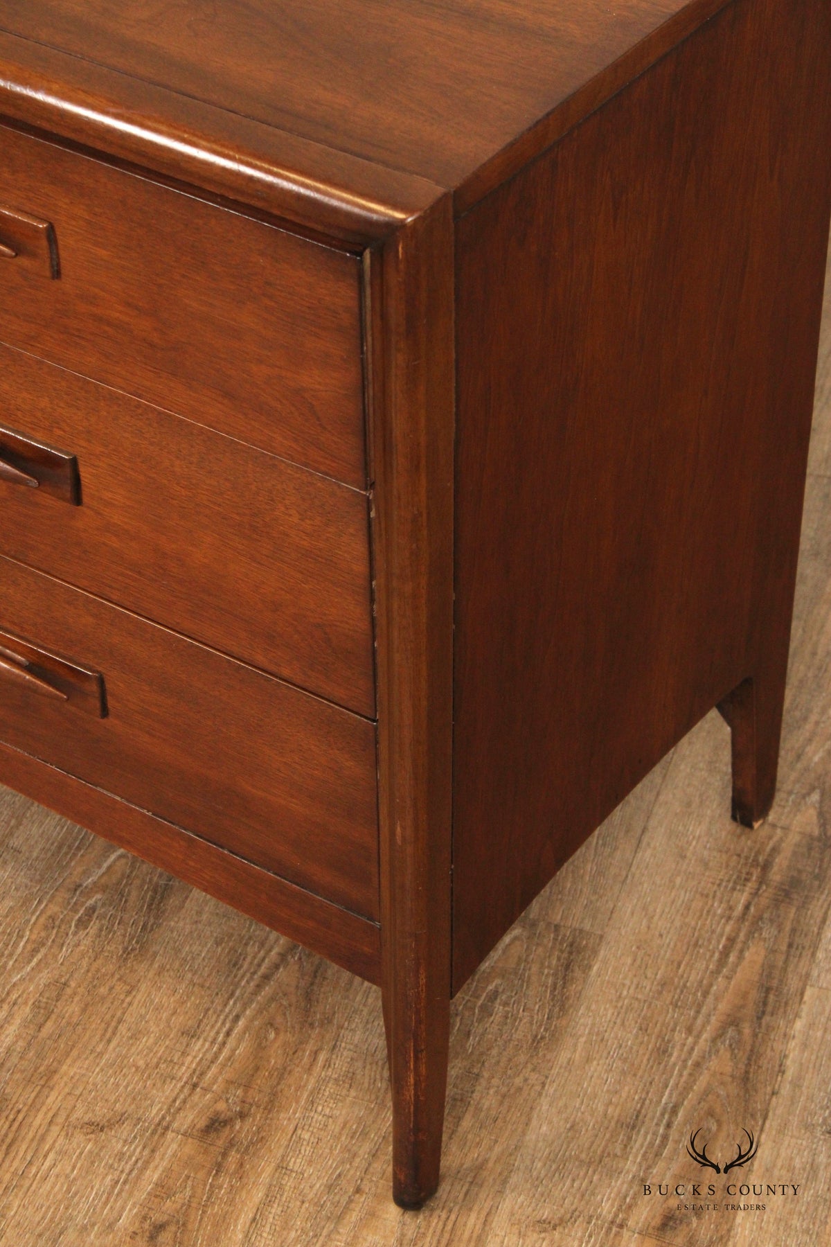 Broyhill 'Emphasis' Mid Century Modern Walnut Low Chest