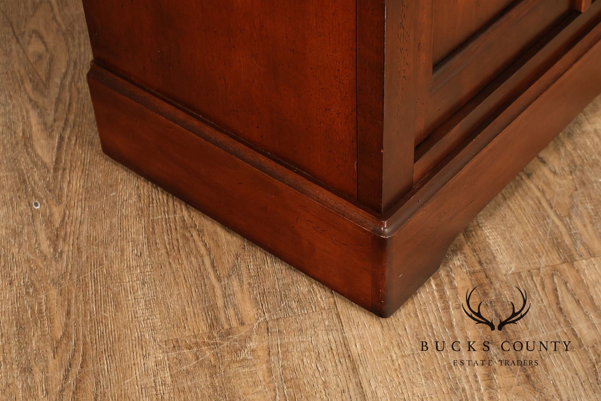 National Mt. Airy Louis Philippe Style Cherry Pair Of Nightstands With Drawer And Cabinet