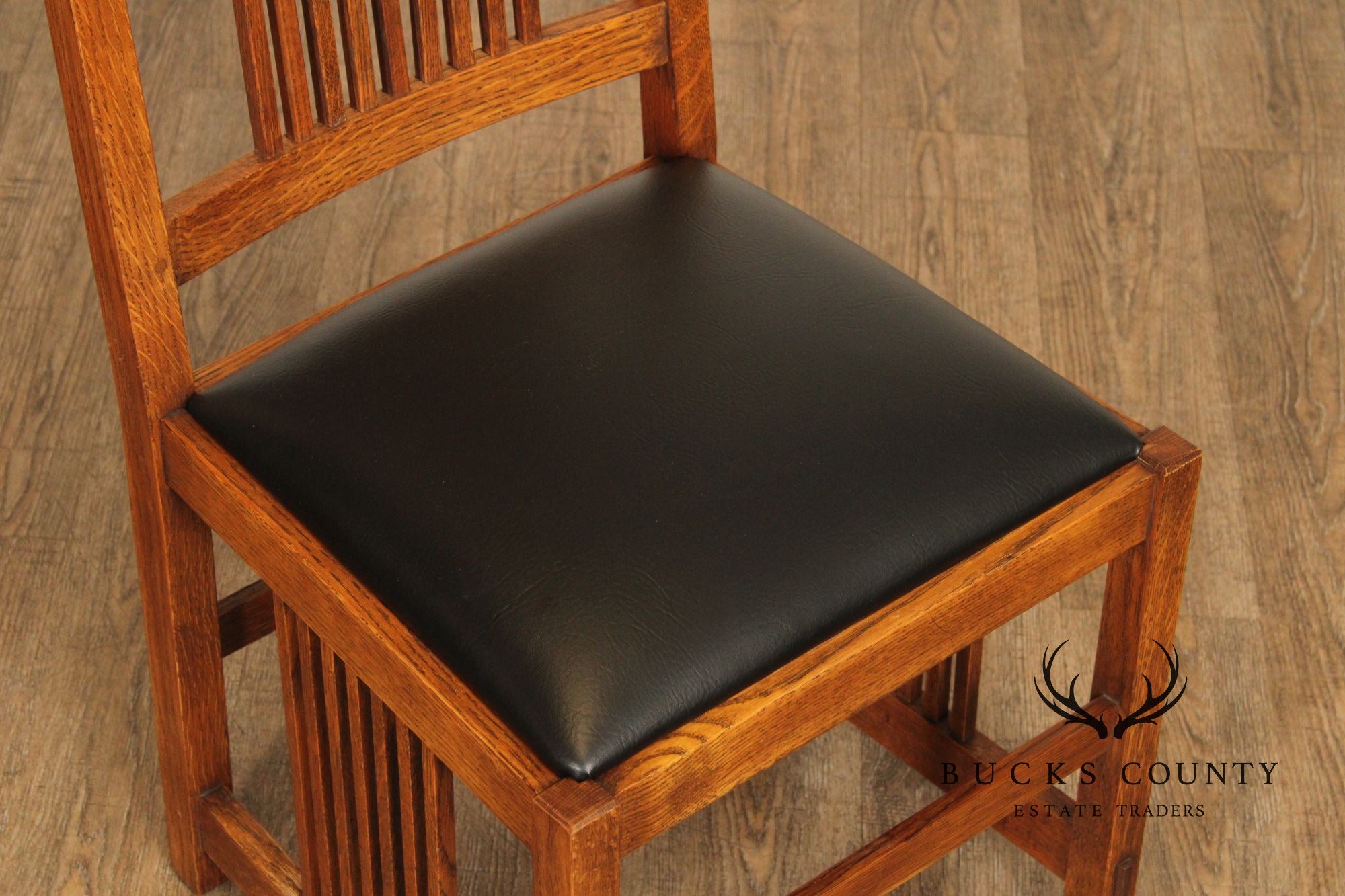 Stickley Mission Collection Set Of Eight Oak Spindle Back Dining Chairs