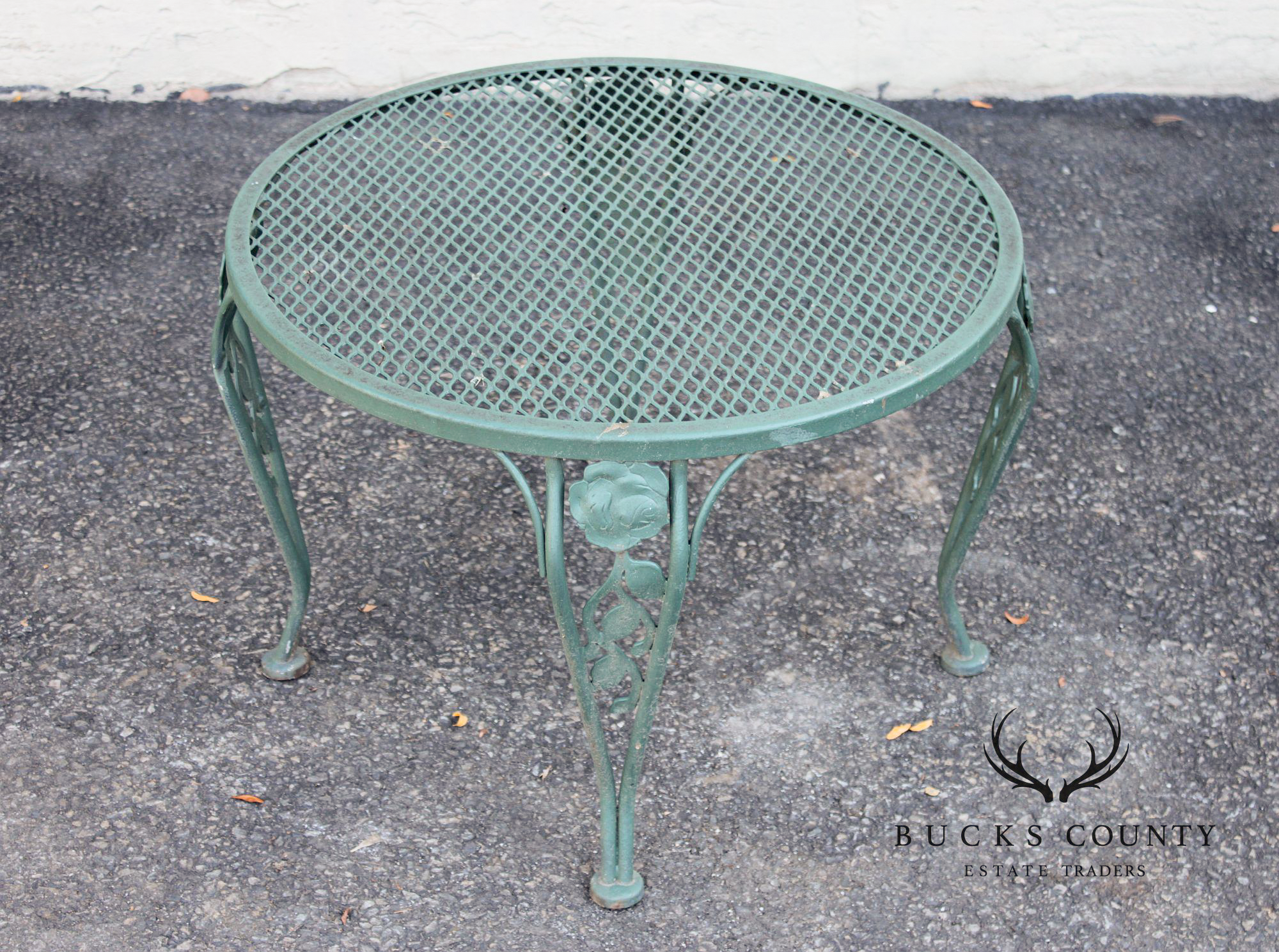 Wrought Iron Outdoor Round Mesh Top Patio Table With Floral Motif
