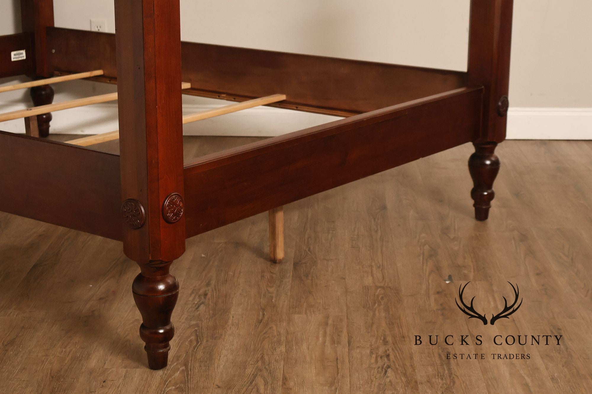 Ethan Allen 'British Classics' Queen Poster Bed