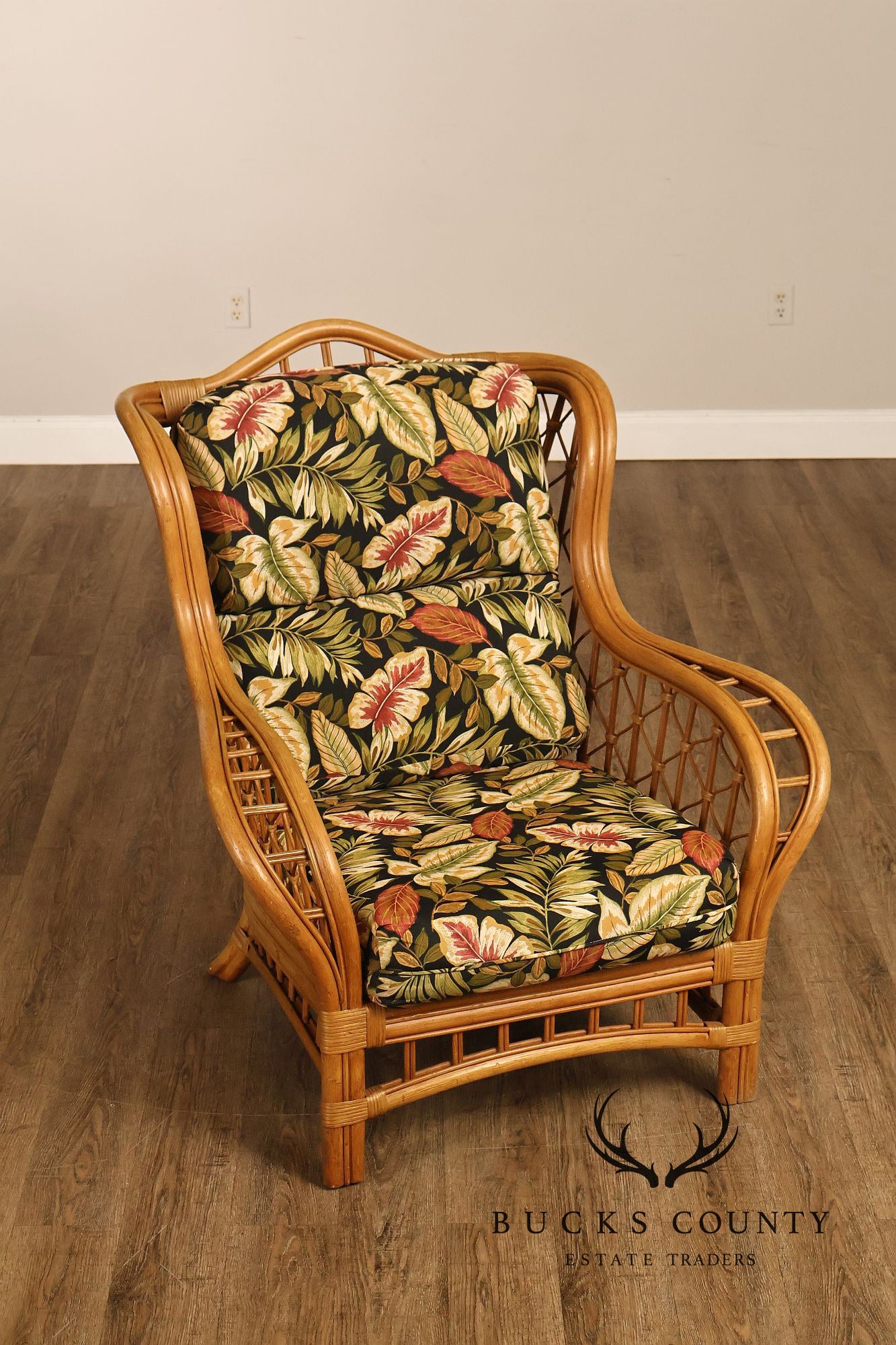 Lane Venture Wicker Lounge Chair With Tropical Upholstery