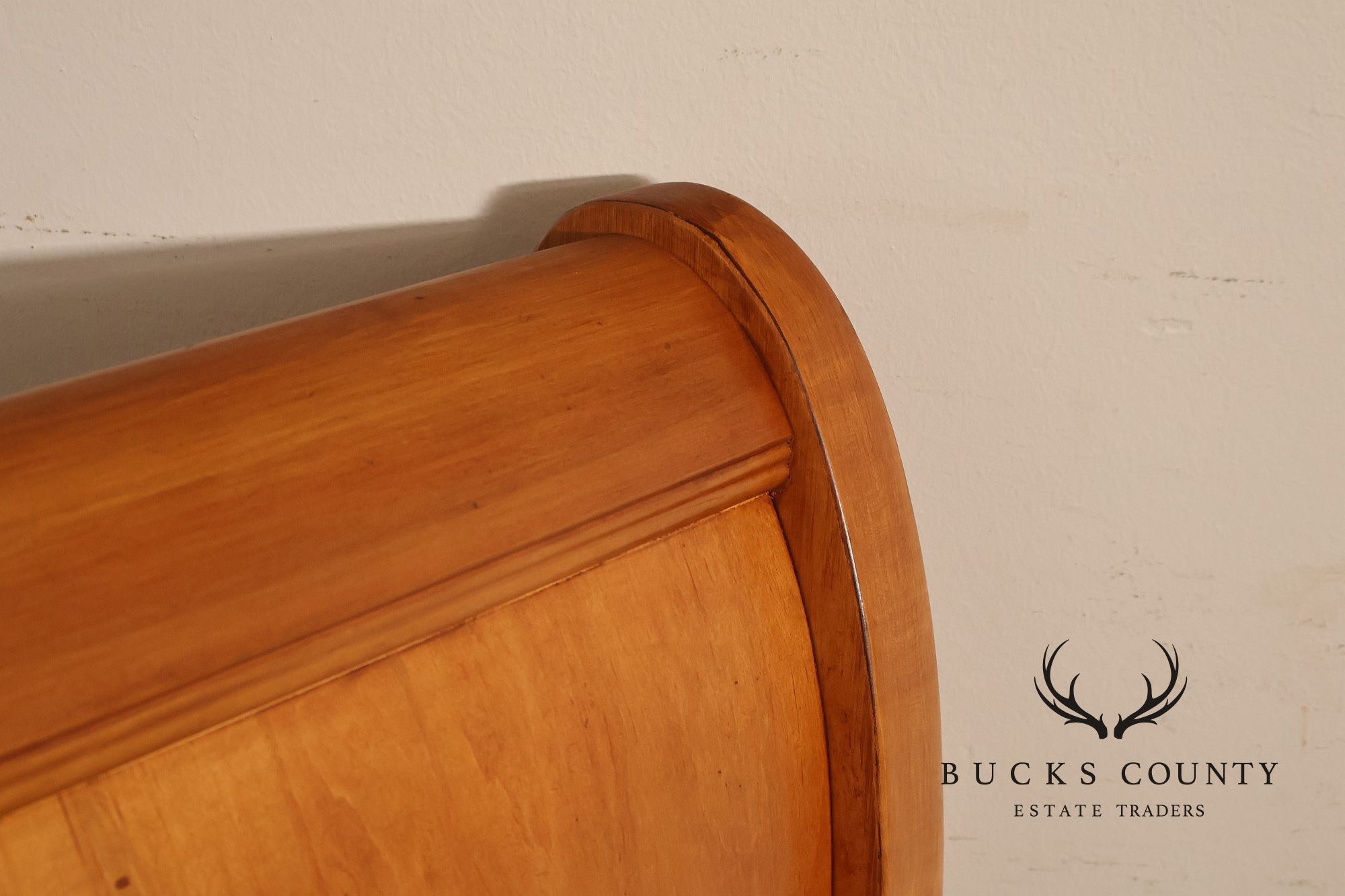 Ethan Allen Legacy Queen Sleigh Bed