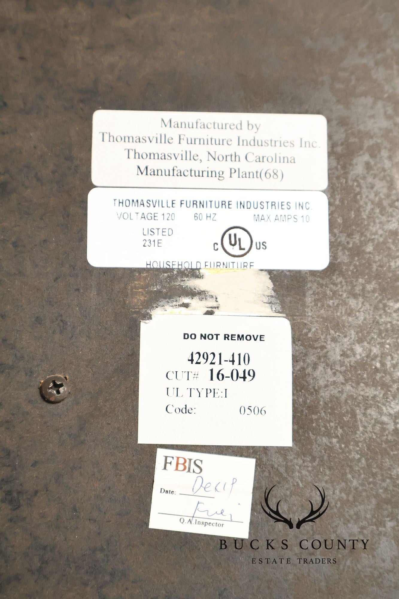 Thomasville Bogart Collection Bow Front Curio Display Cabinet