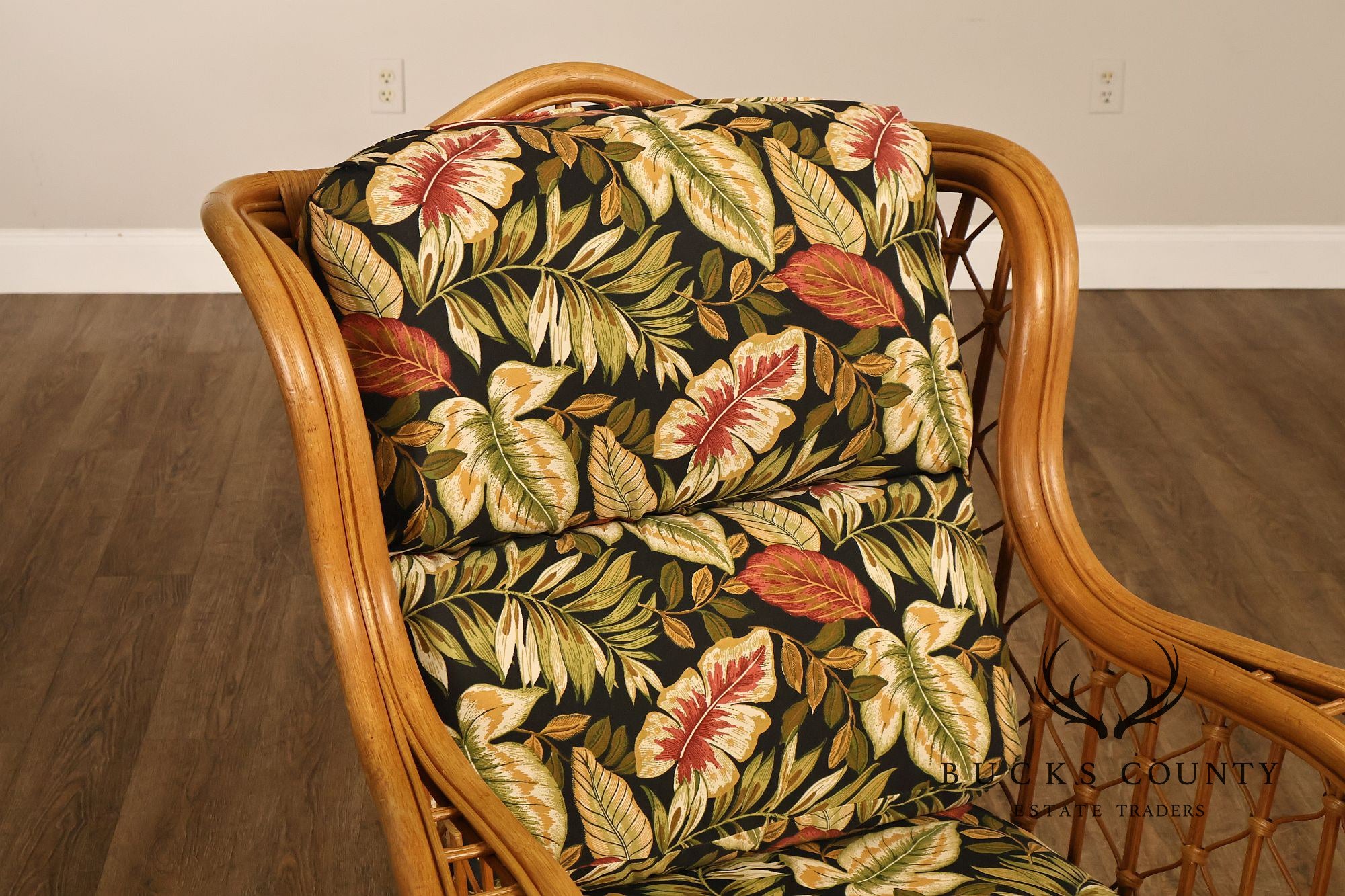 Lane Venture Wicker Lounge Chair With Tropical Upholstery