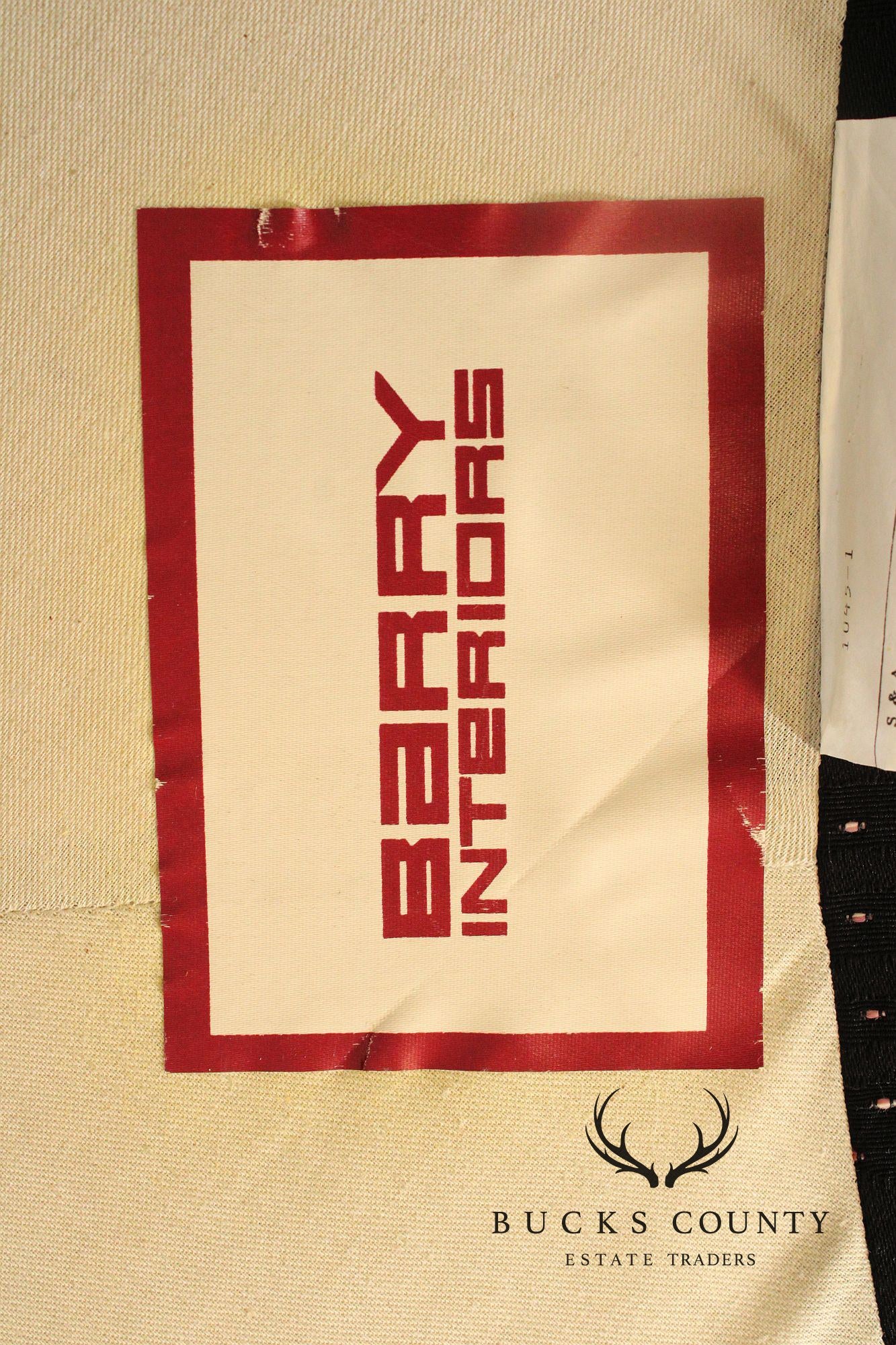 Contemporary Postmodern Three-Piece Sectional Sofa