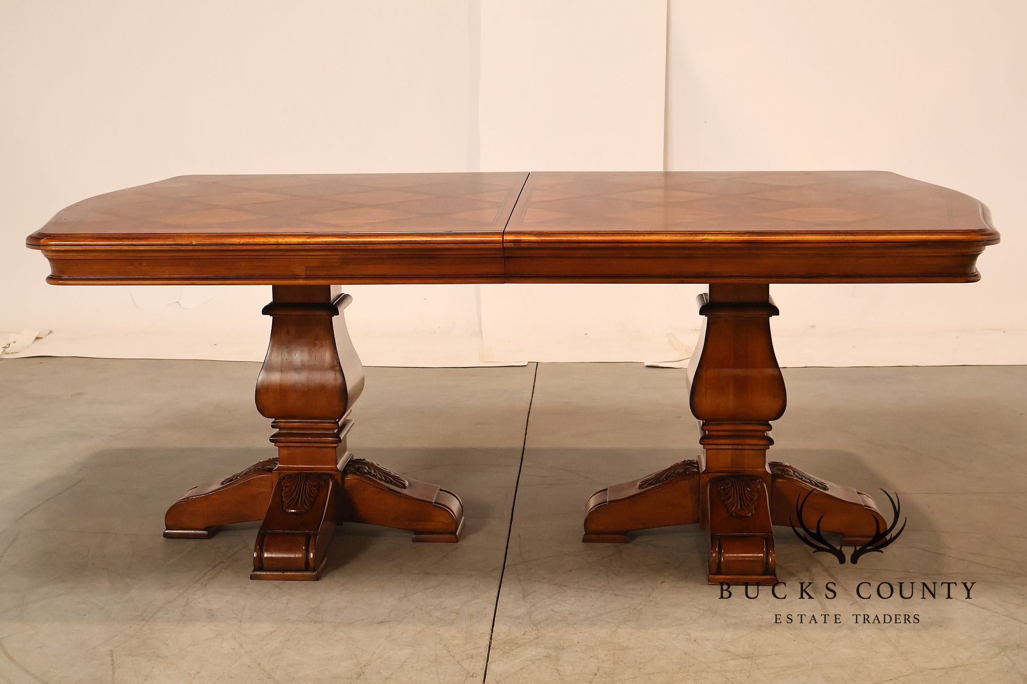 Ethan Allen Tuscany Verona Double Pedestal Extendable Dining Table
