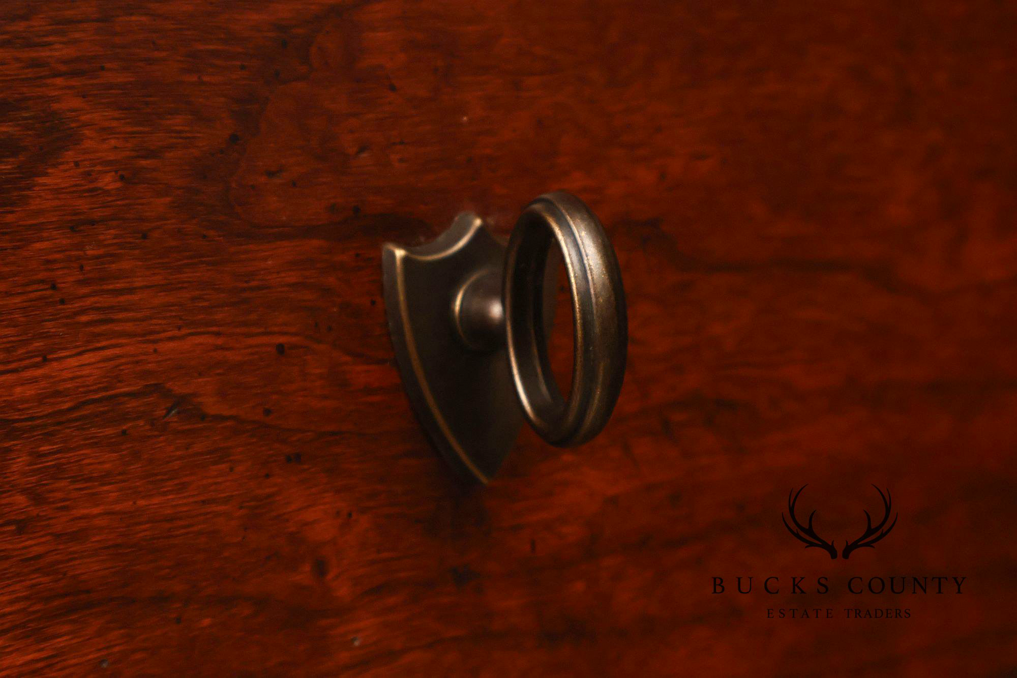 Thomasville Louis Philippe Style Cherry Eight Drawer Dresser