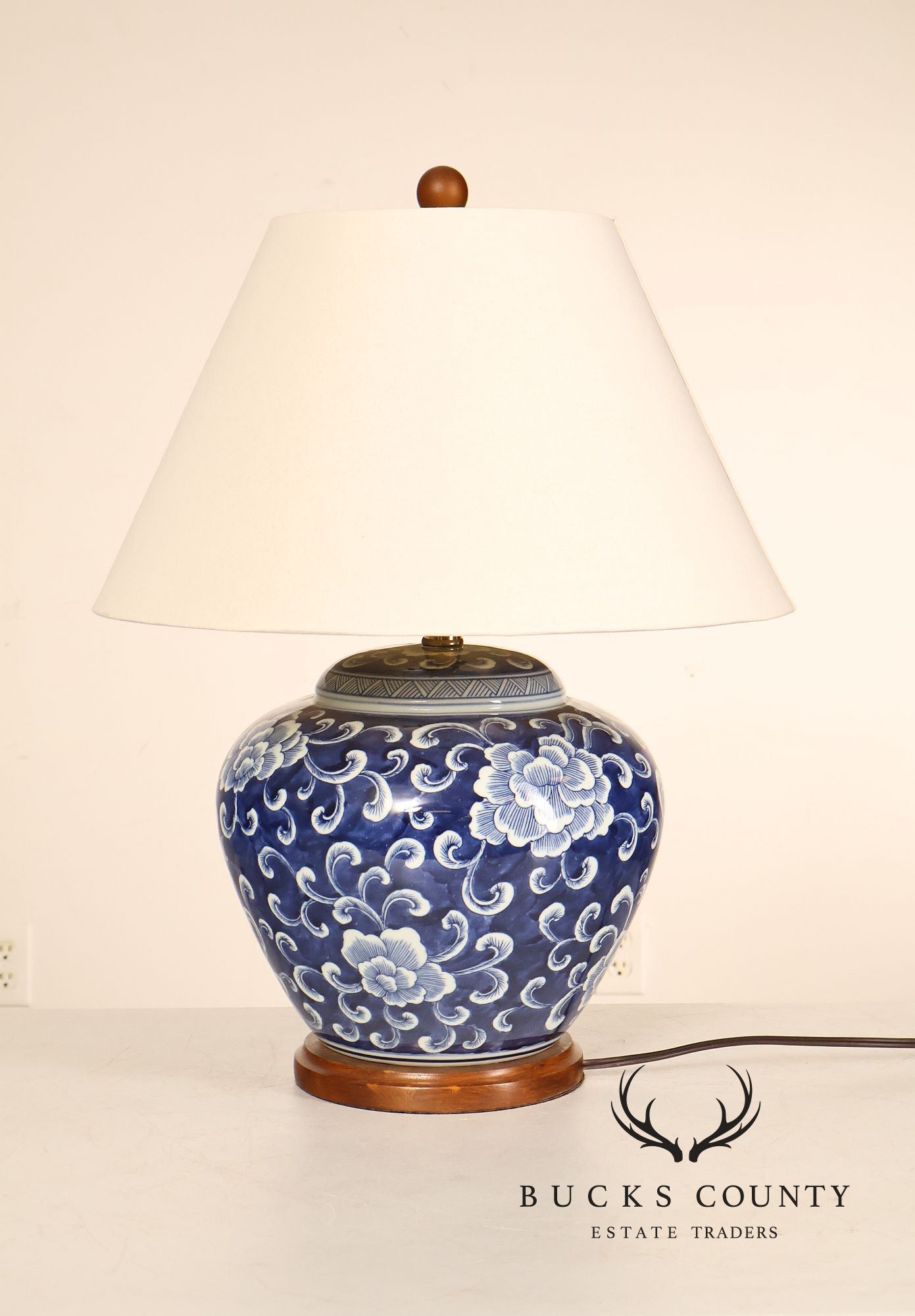 Ralph Lauren Asian Style Pair of Blue And White Ginger Jar Table Lamps