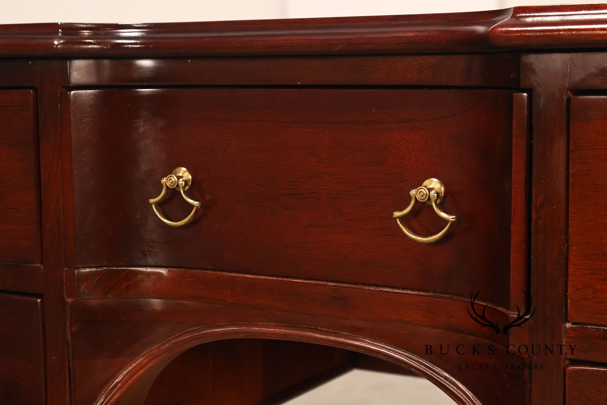 Wellington Hall Mahogany Federal Style Kneehole Console