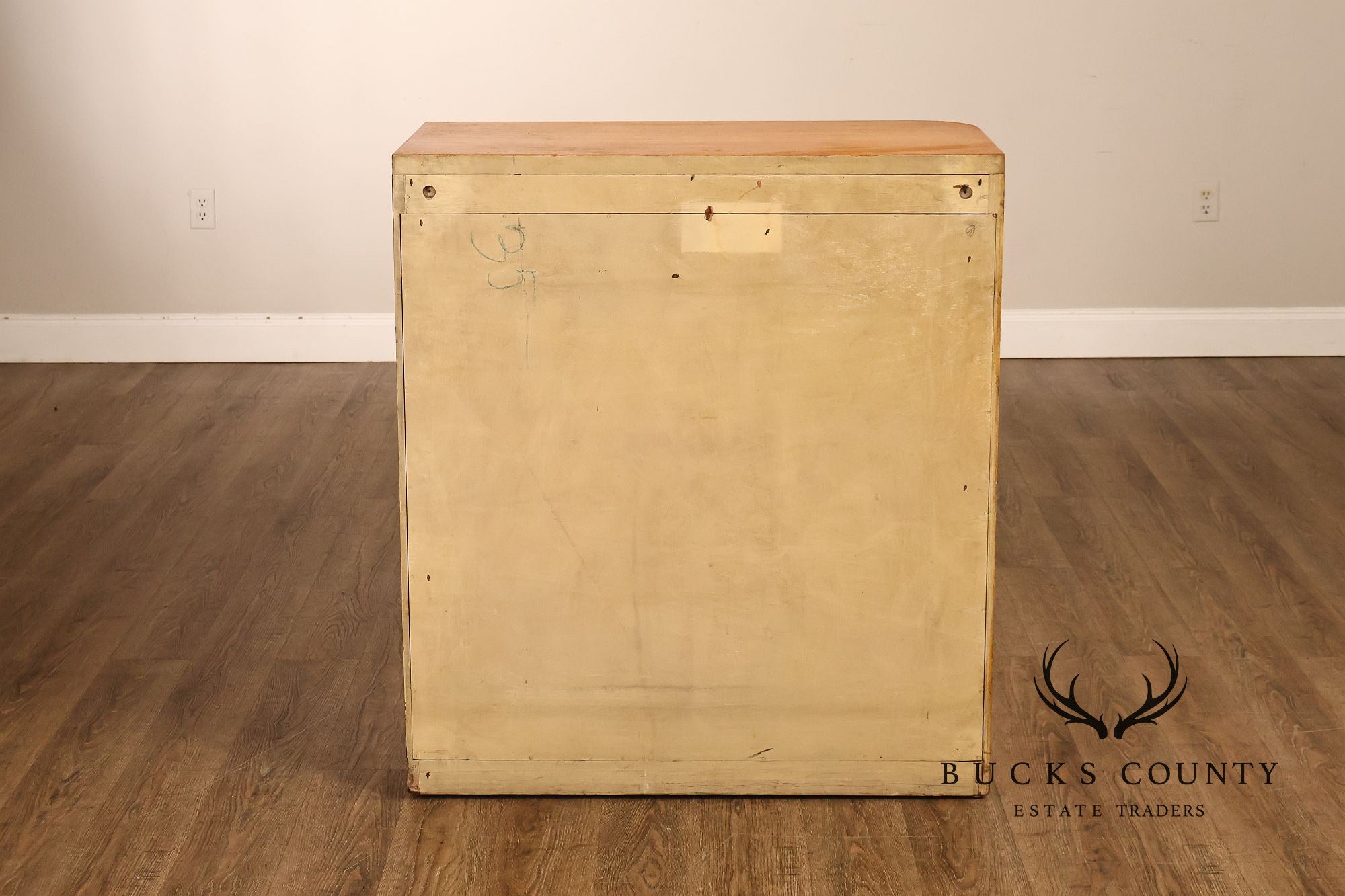 Donald Deskey Attributed 1930s Art Deco Streamlined Pair Of Five Drawer Chests
