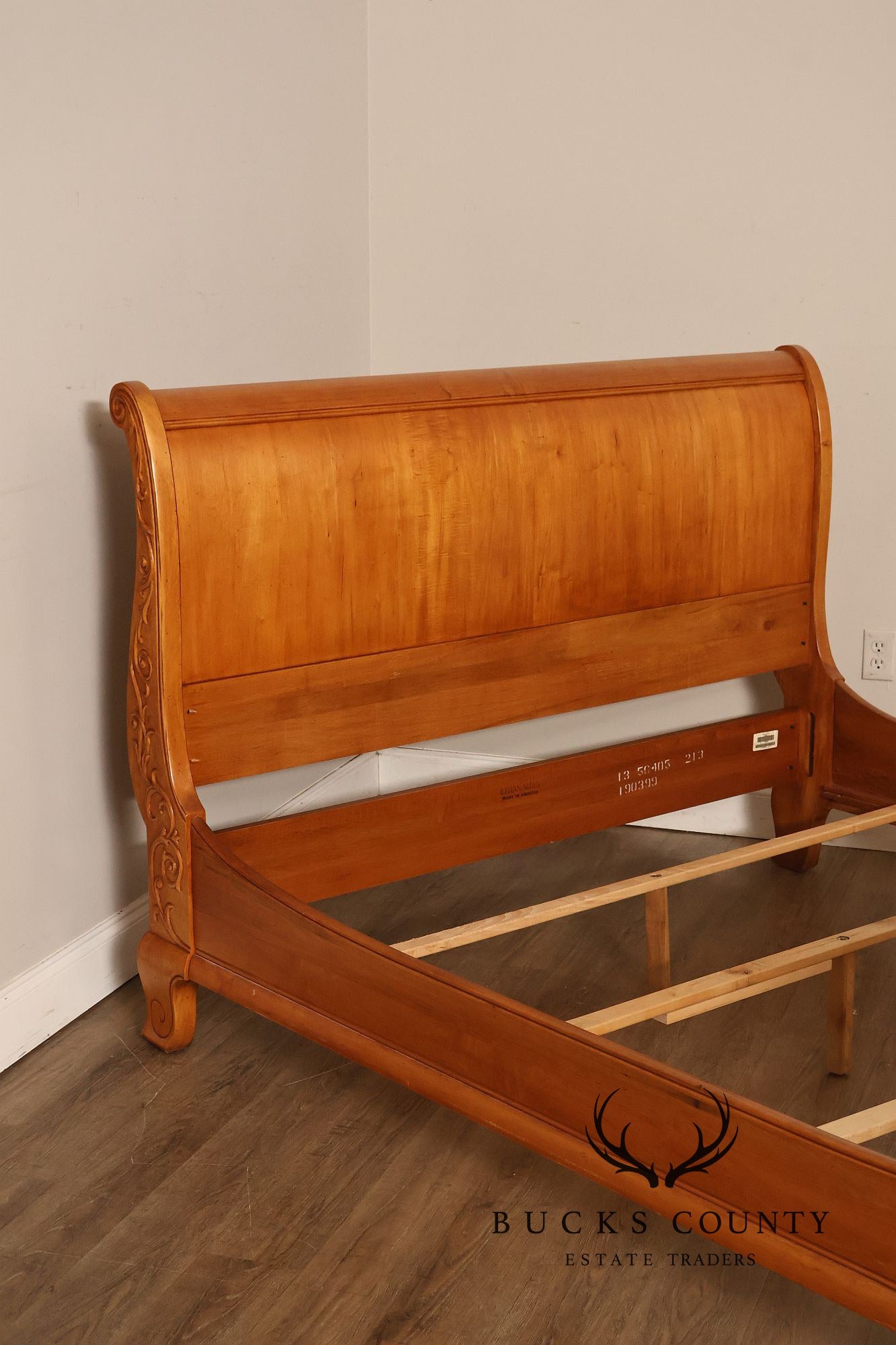 Ethan Allen Legacy Queen Sleigh Bed