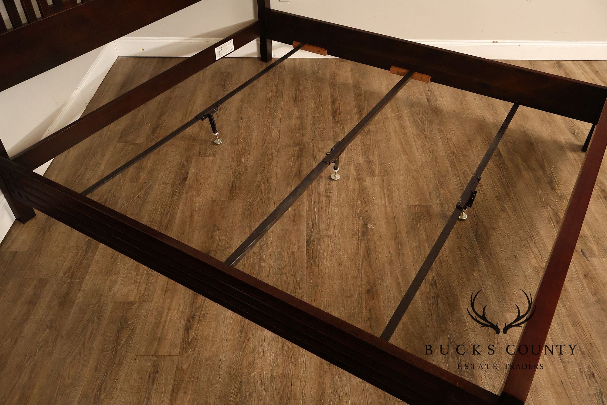 Stickley Metropolitan Cherry King Size Bed