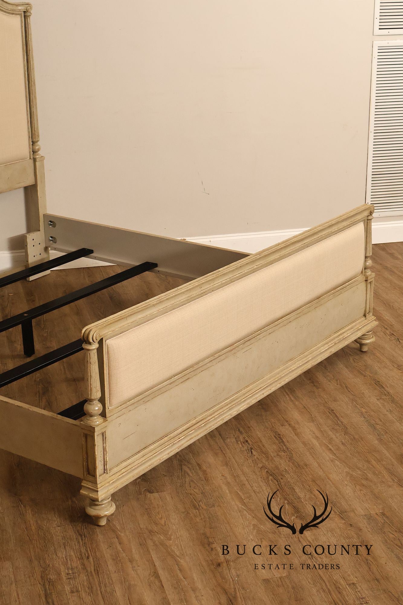 Stanley Furniture Arrondissement Collection King 'Palais' Bed