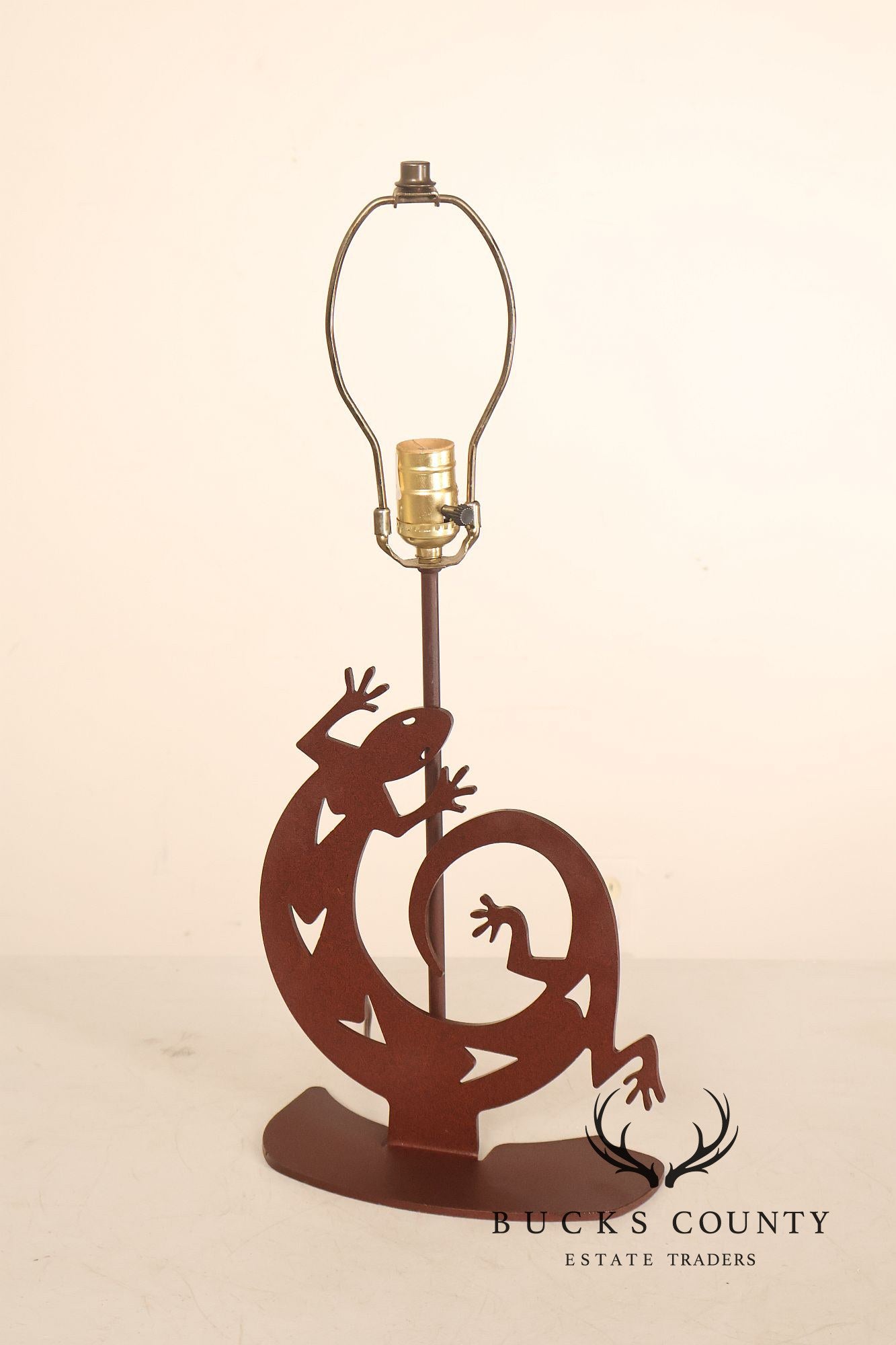 Southwestern Style Steel Gecko Table Lamp