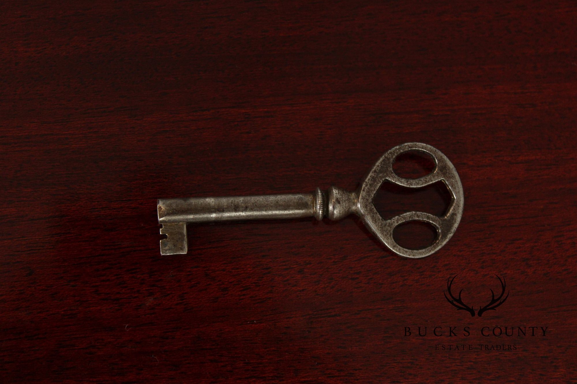 1940's Vintage Georgian Style Carved Mahogany Sideboard Buffet