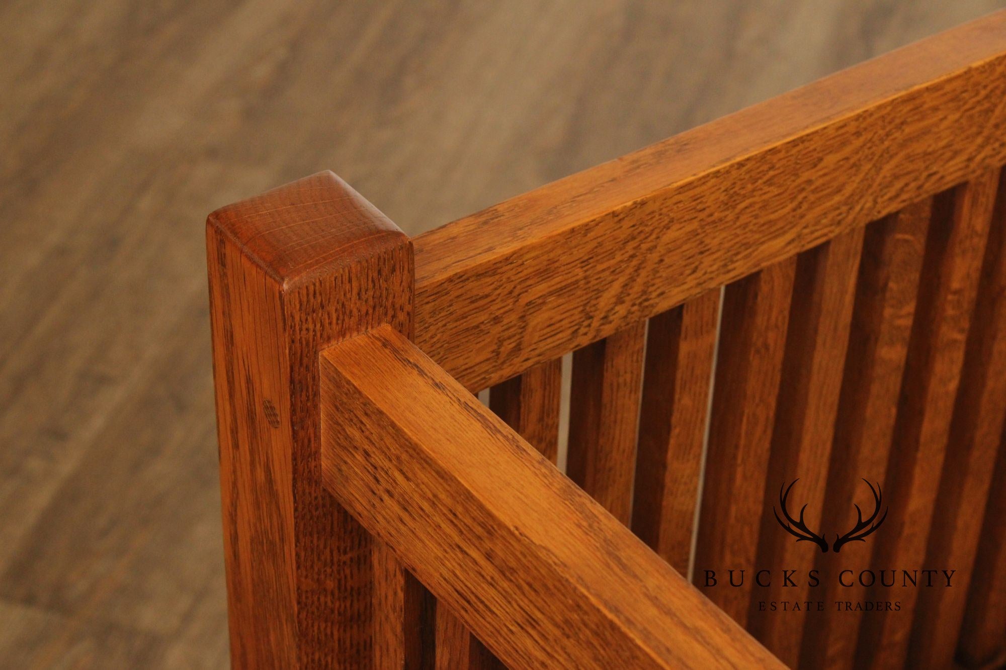 Stickley Mission Collection Oak Spindle Settle