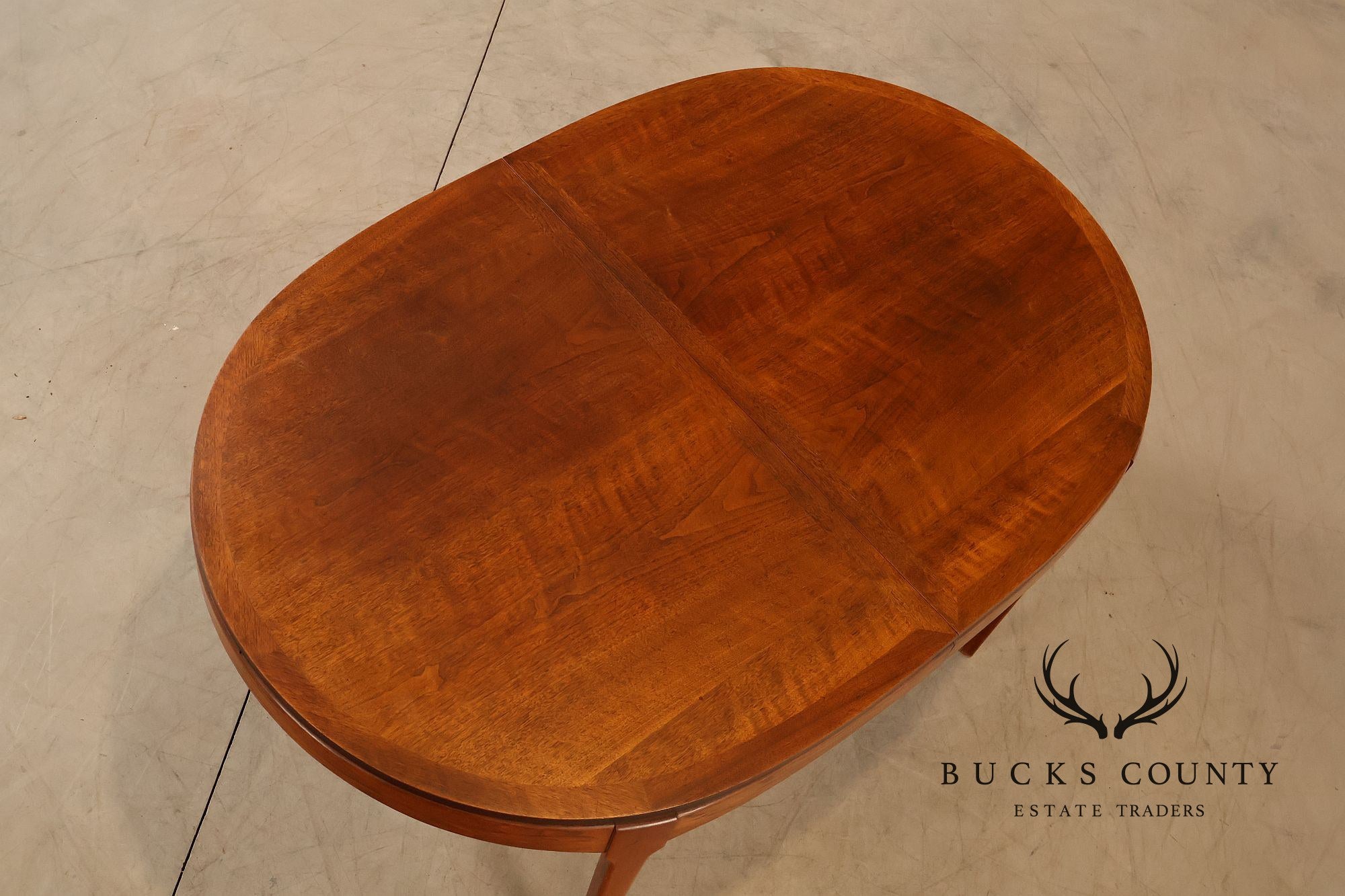 Lane 'Rhythm' Mid Century Modern Walnut Expandable Dining Table