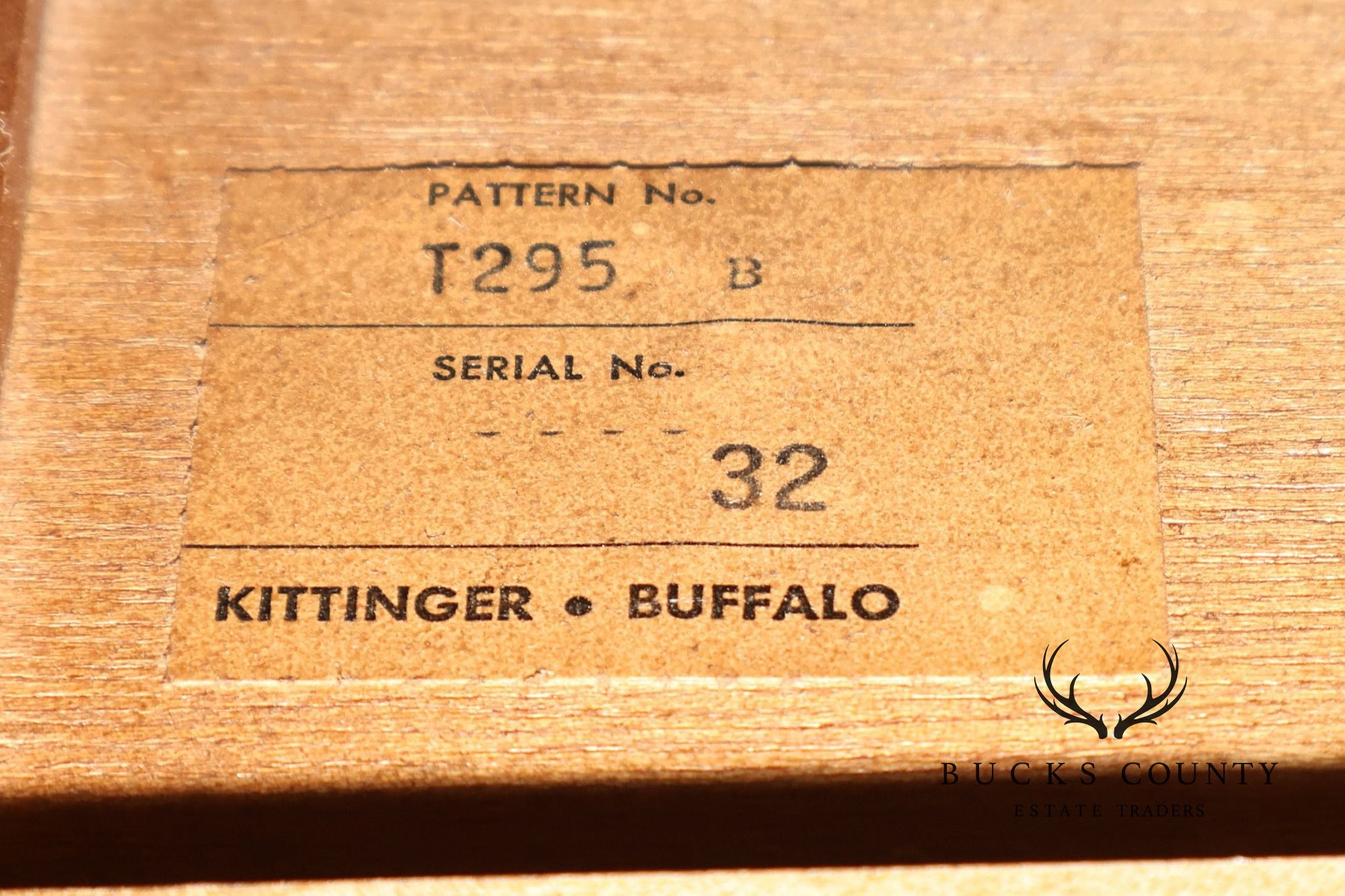 Kittinger Leather Top Round Rent Table With Drawers T295