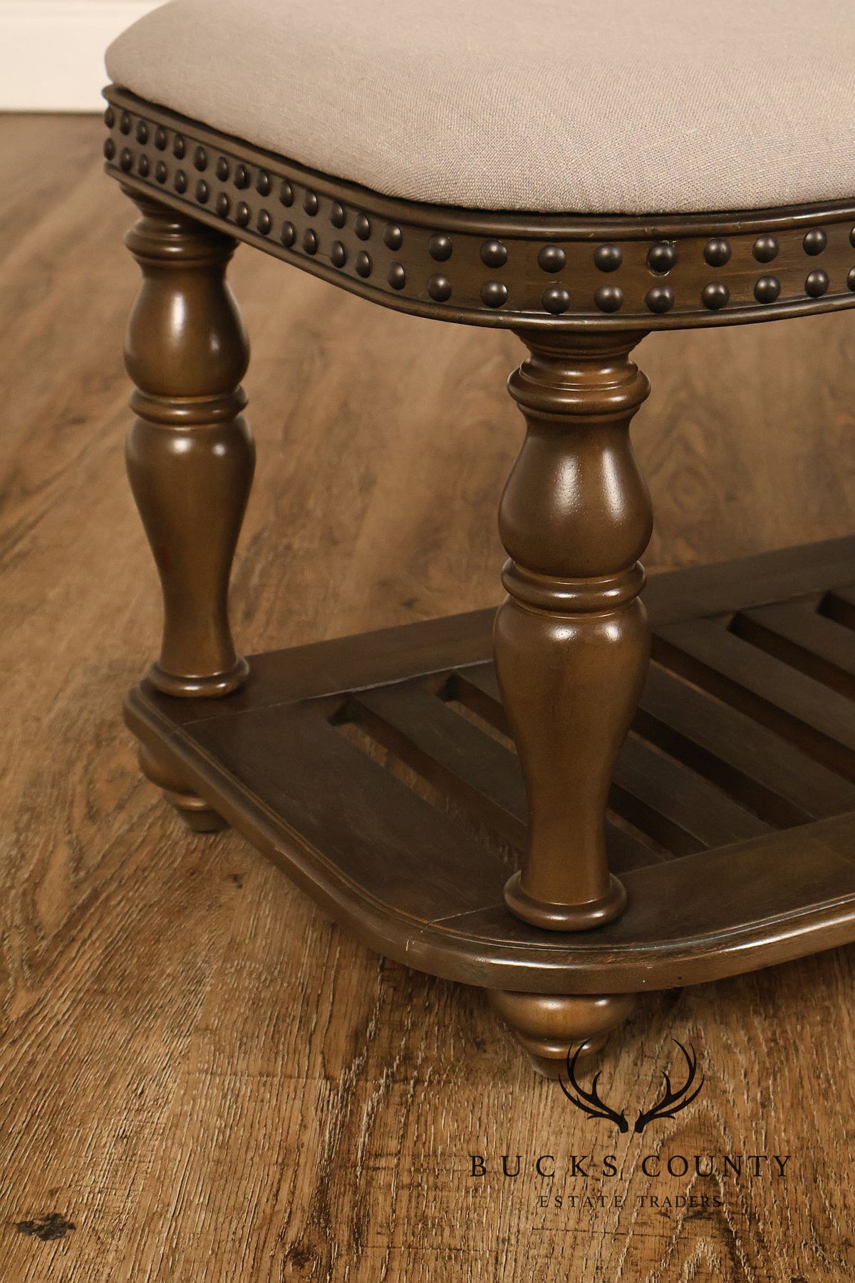 Riverside 'Belmeade' Baluster Carved Bench