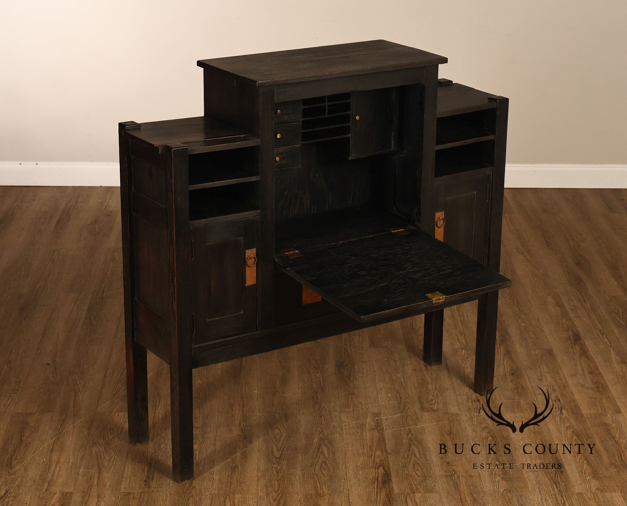 Antique Stickley Brothers Model 6508 Arts And Crafts Oak House Desk With Copper Trimmings
