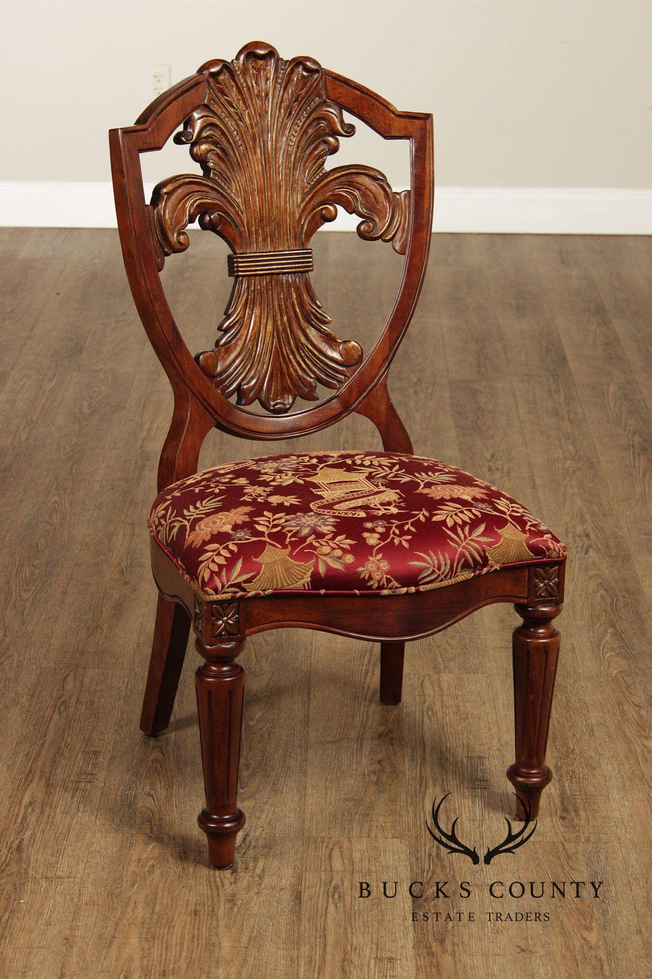 Century Furniture Set of Eight Wheat Sheaf Dining Chairs