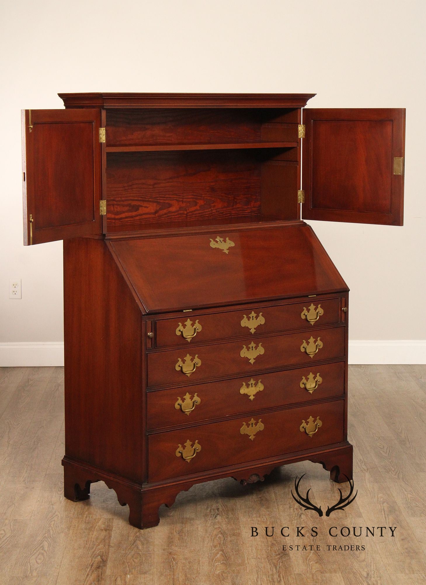 Kittinger Colonial Williamsburg Mahogany Slant Front Secretary Desk