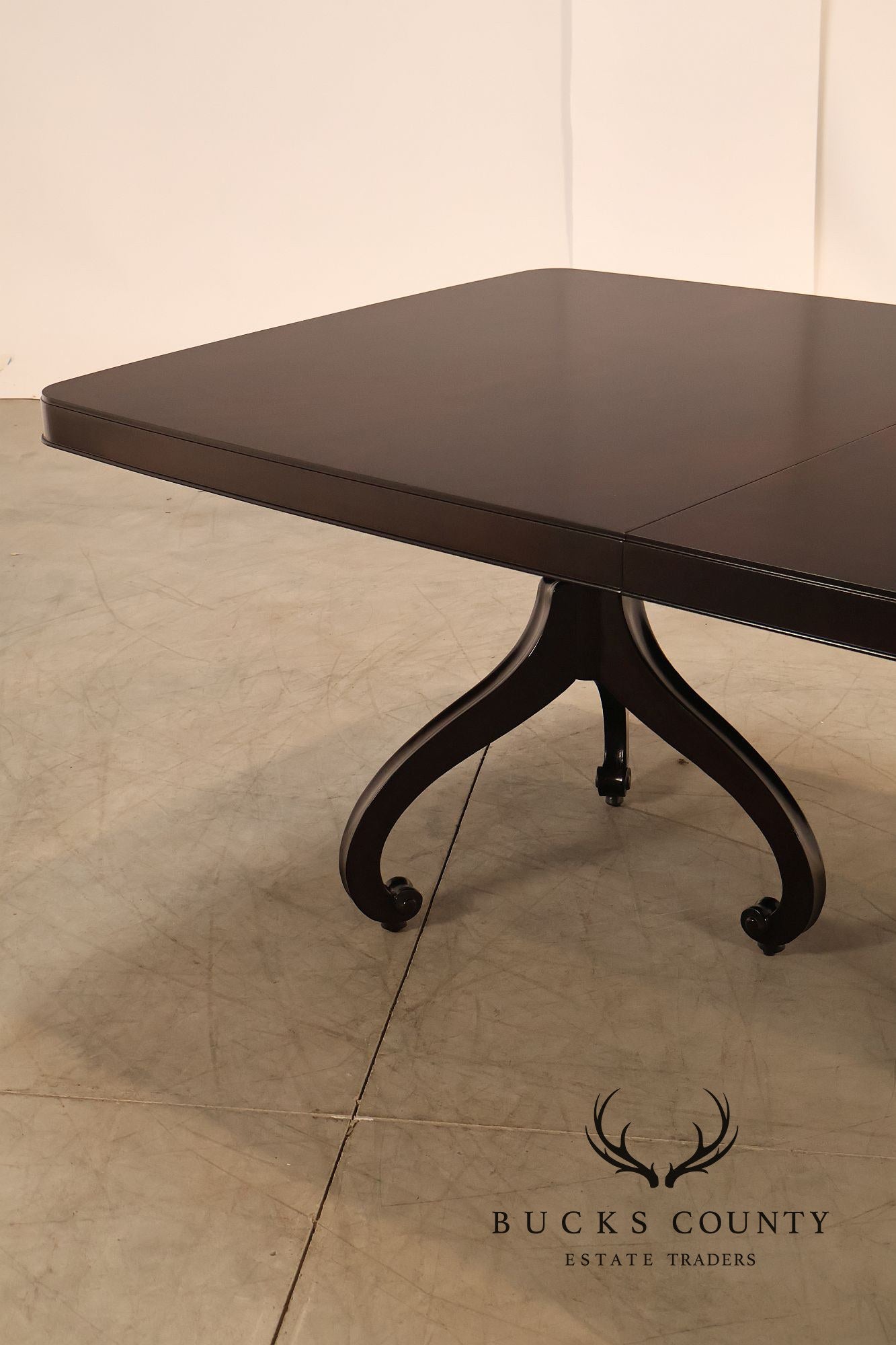 Thomasville Transitional Style Double Pedestal Mahogany Dining Table