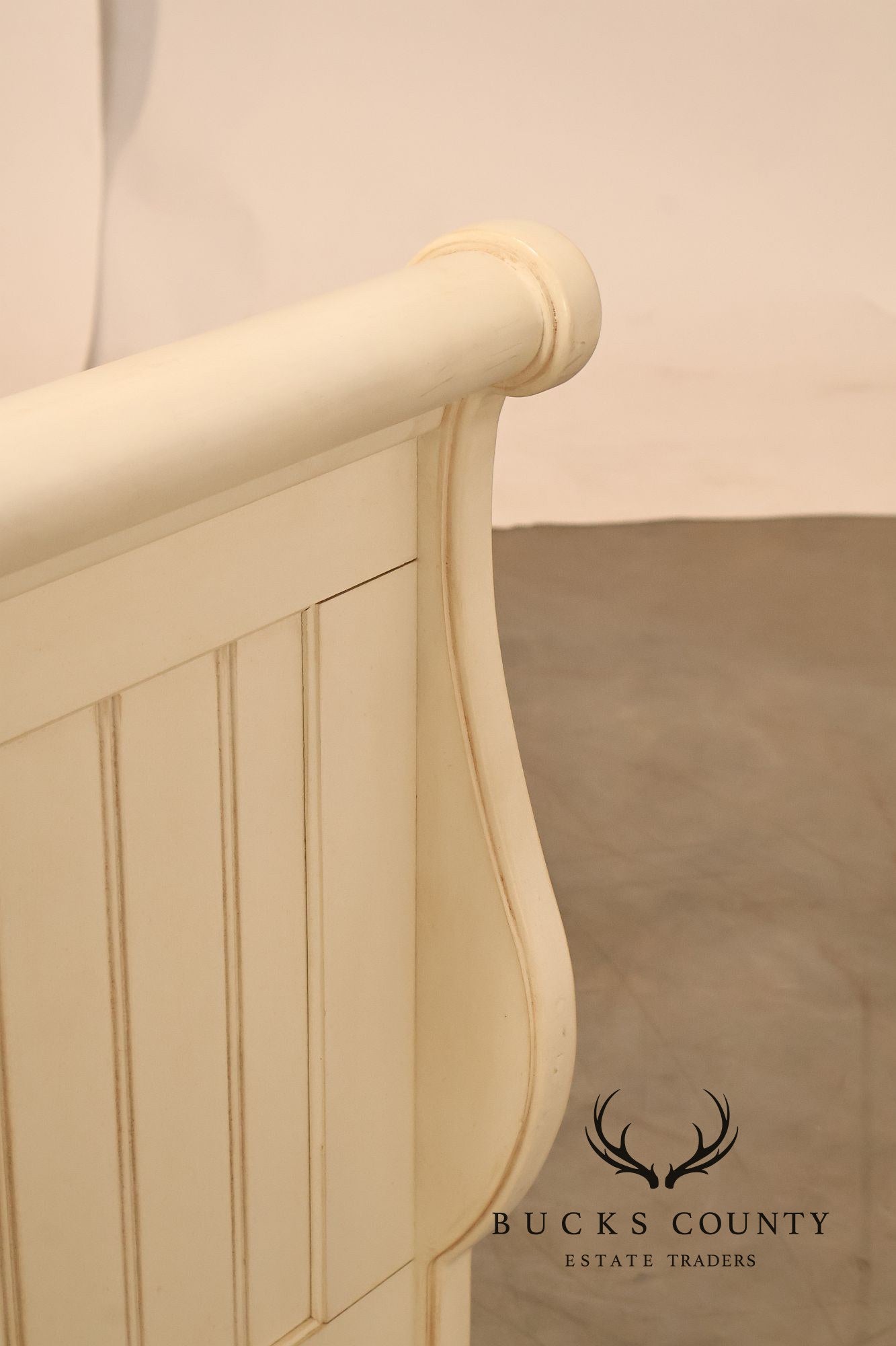 Ethan Allen Painted Beadboard Trundle Daybed