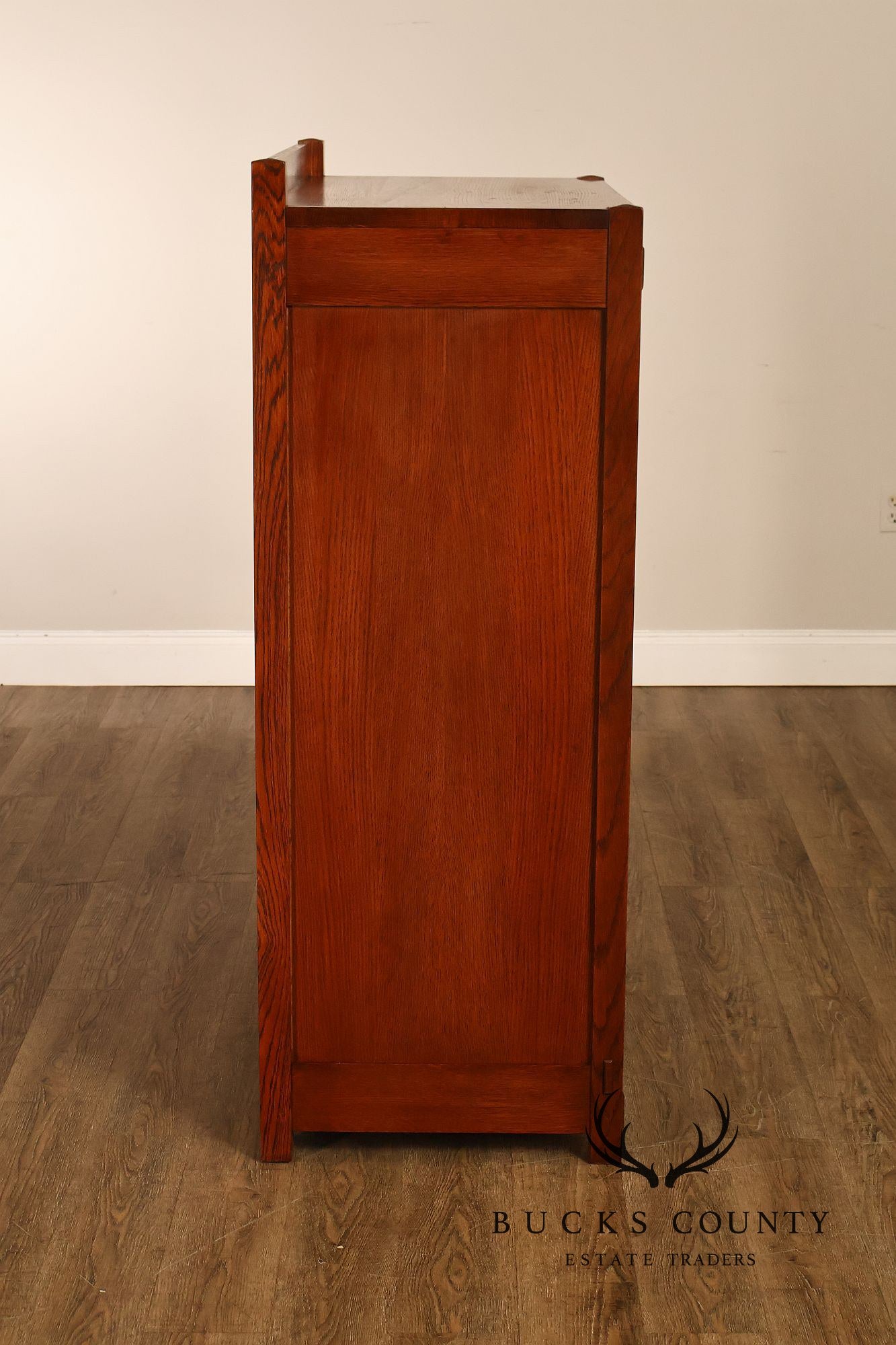 Stickley Mission Collection Oak Eight-Drawer Chest