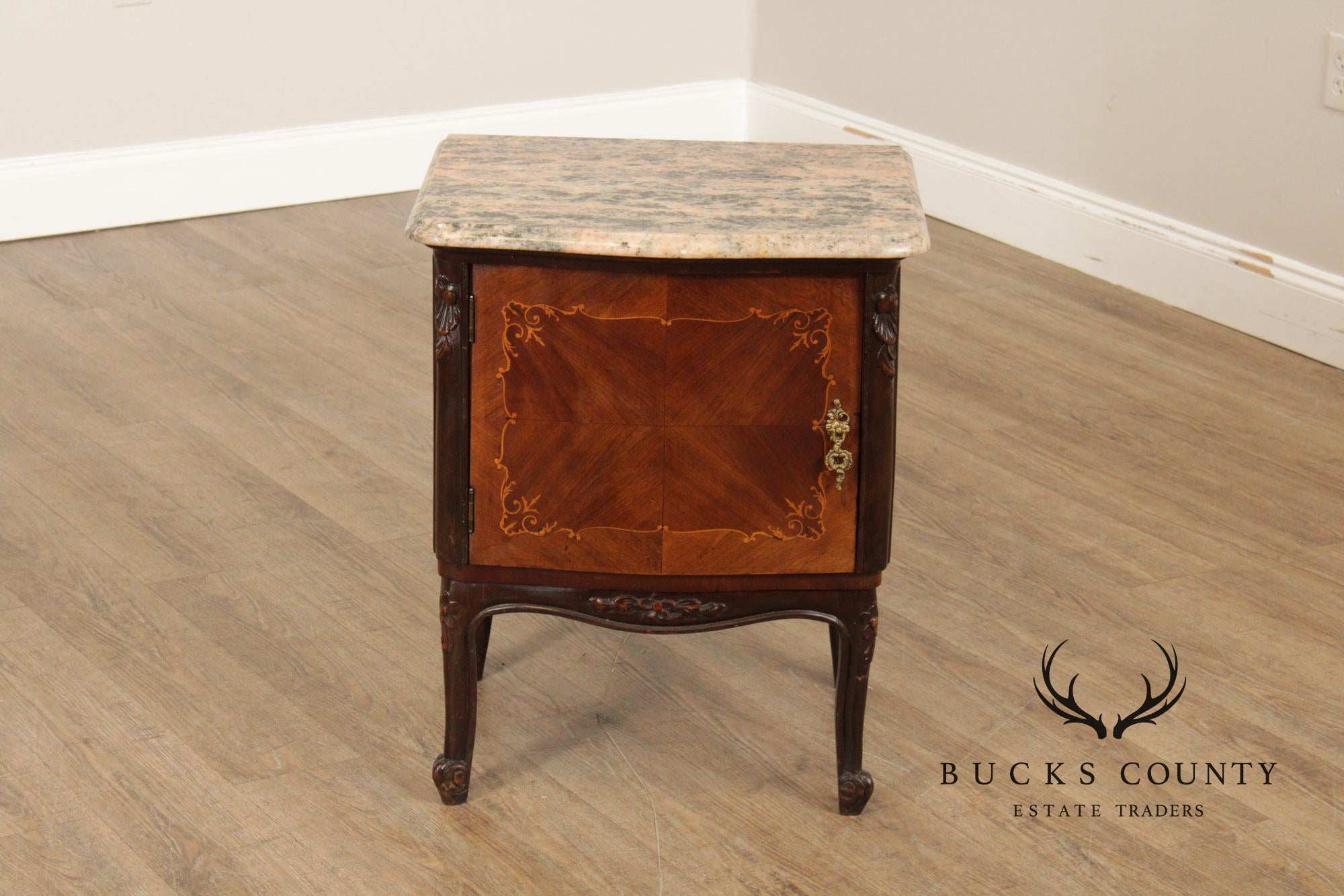 Italian Rococo Style Pair of Marble Top Nightstands