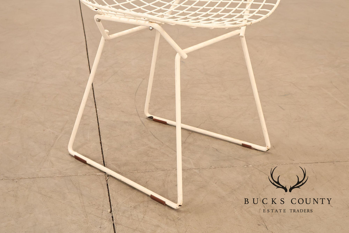 Vintage Mid Century Modern Set Of Eight Bertoia Style White Wire Dining Chairs