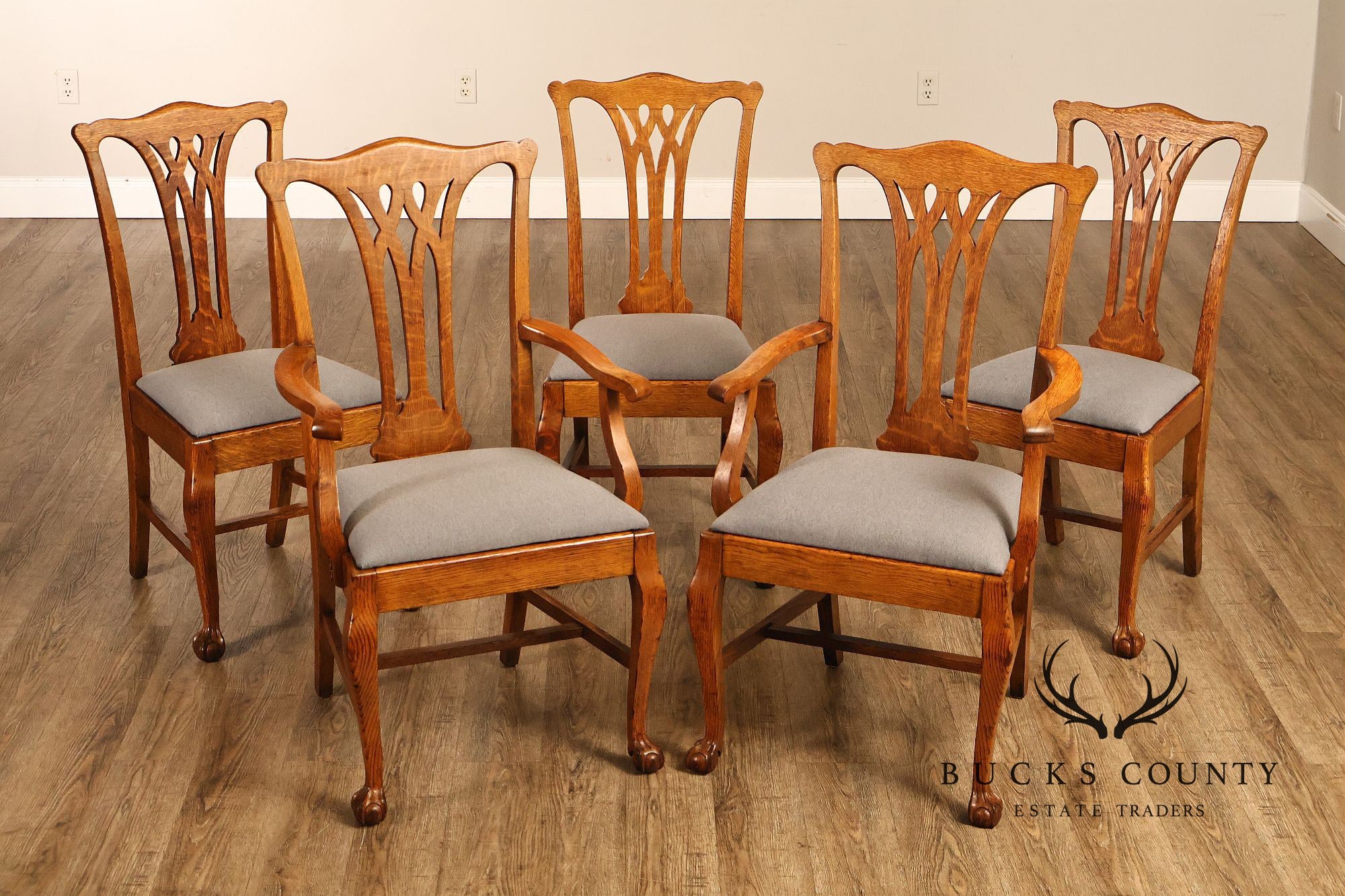 Renaissance Revival Set of Five Carved Oak Dining Chairs