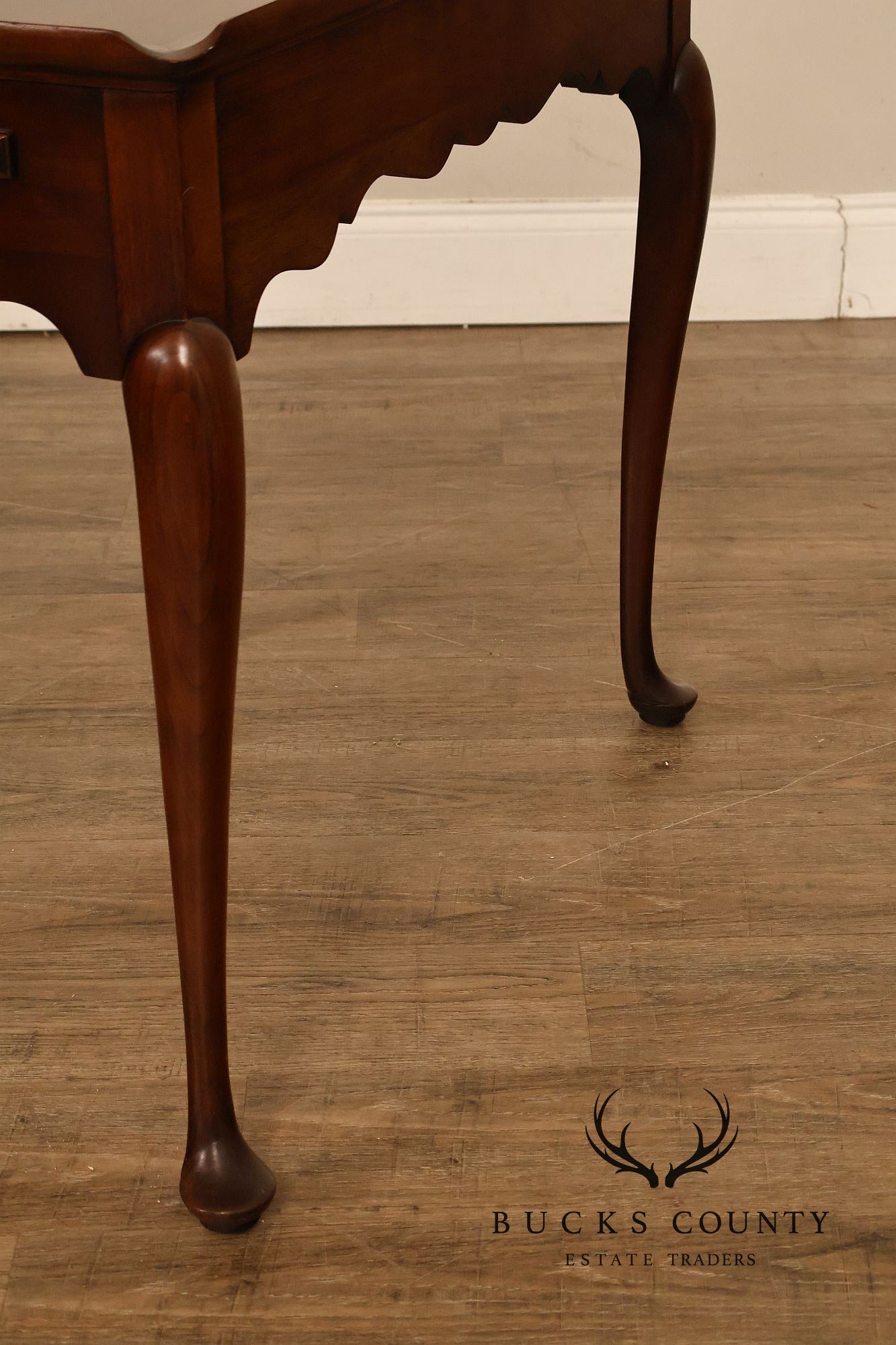 Statton Queen Anne Style Cherry Tea Table