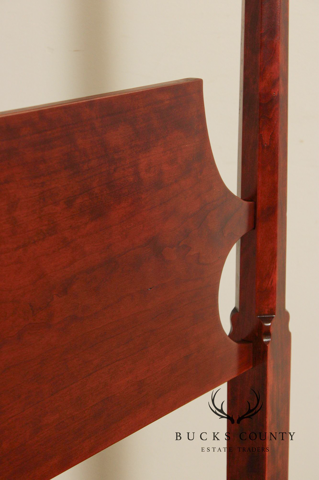 D.R. Dimes Benchmark Collection Cherry Queen Poster Bed