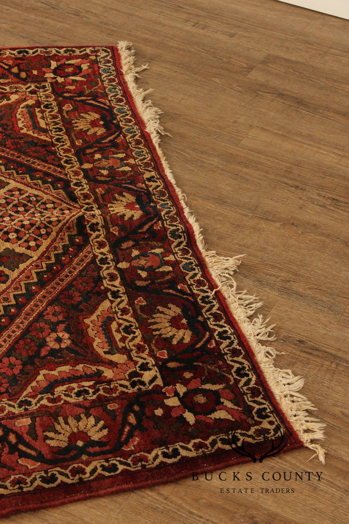 Persian Qashqai Hand Knotted Wool Area Rug 6' 9" x 4' 7"