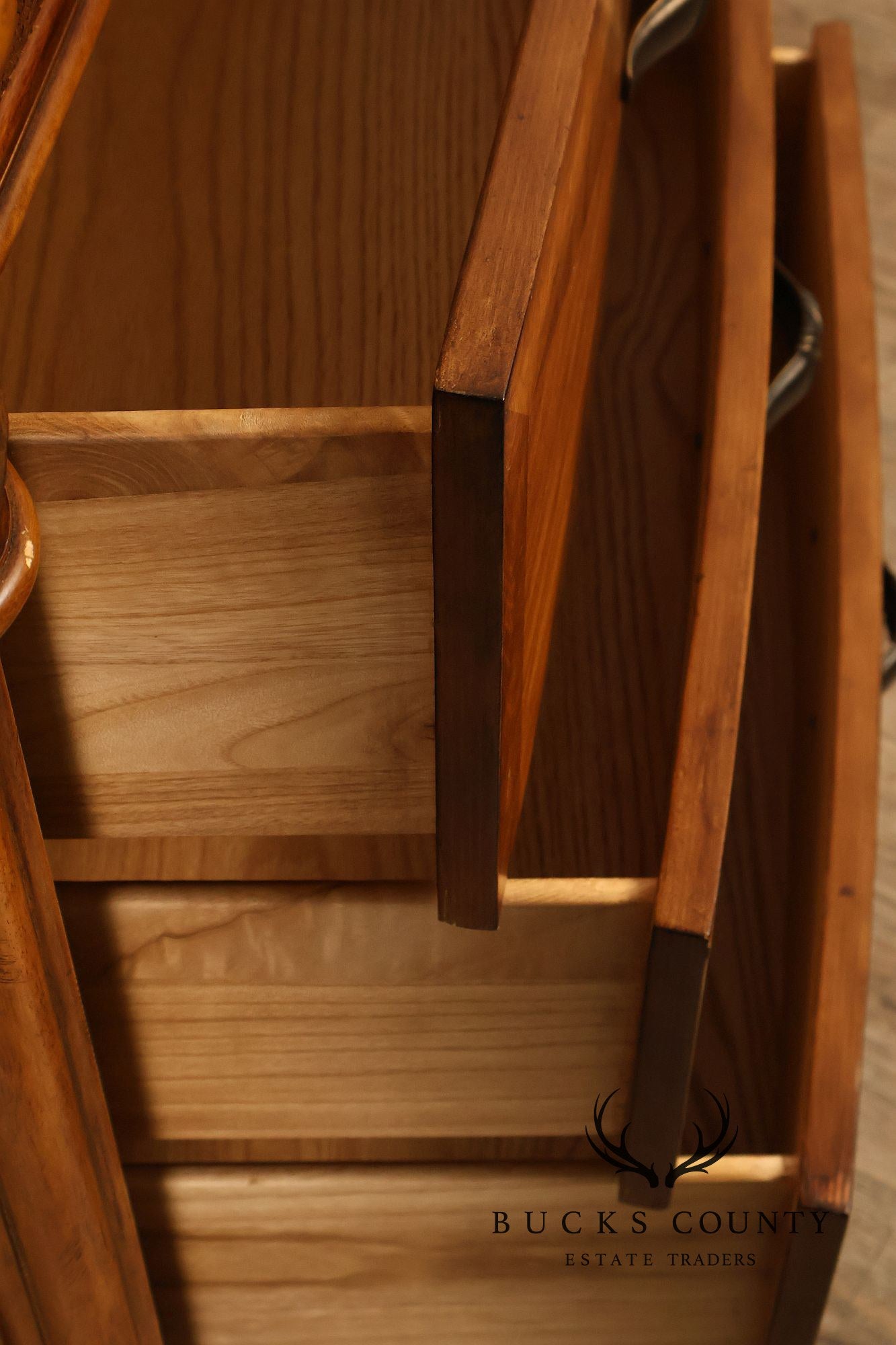 Schnadig American Kaleidoscope Elite Eight Drawer Dresser