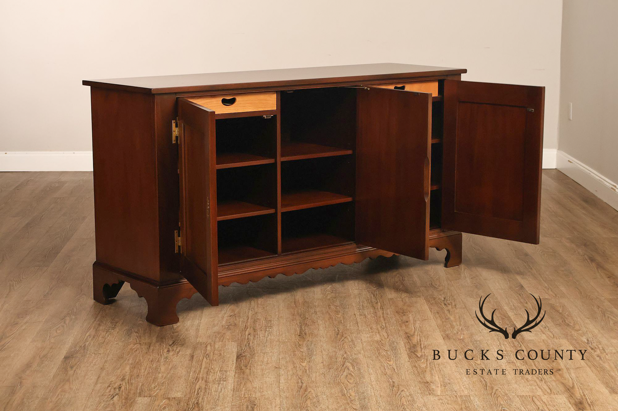 Kittinger Williamsburg Adaptation Mahogany Buffet Sideboard