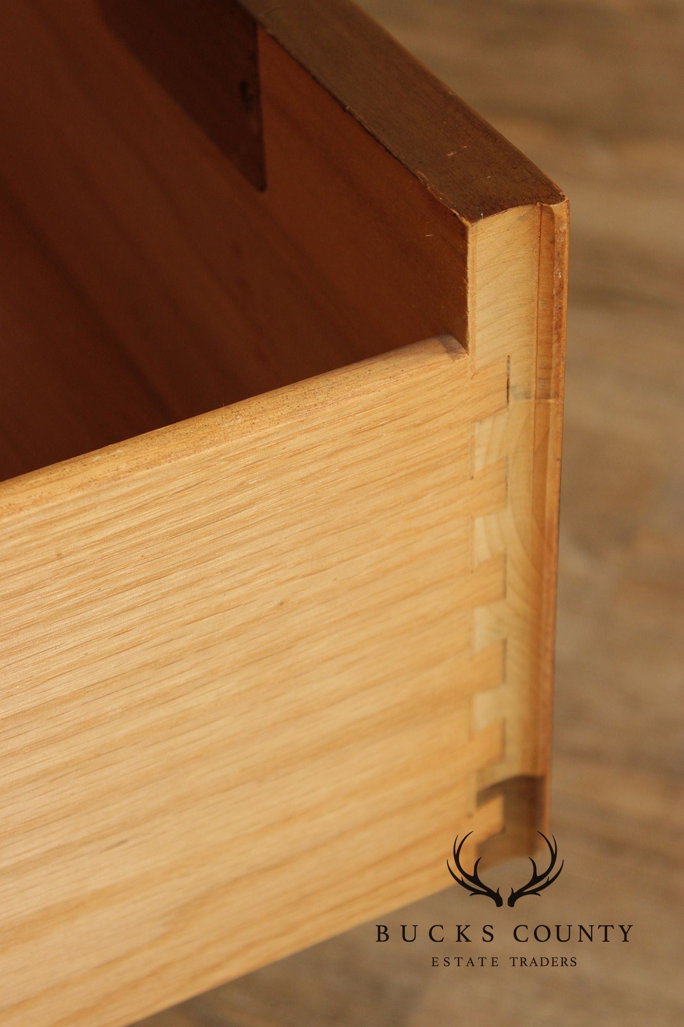 American Of Martinsville Mid-Century Modern Walnut Gentleman's Chest